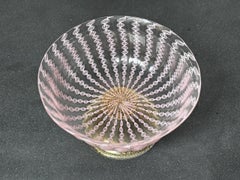 Italian Murano Glass Centerpiece Cup by Paolo Venini