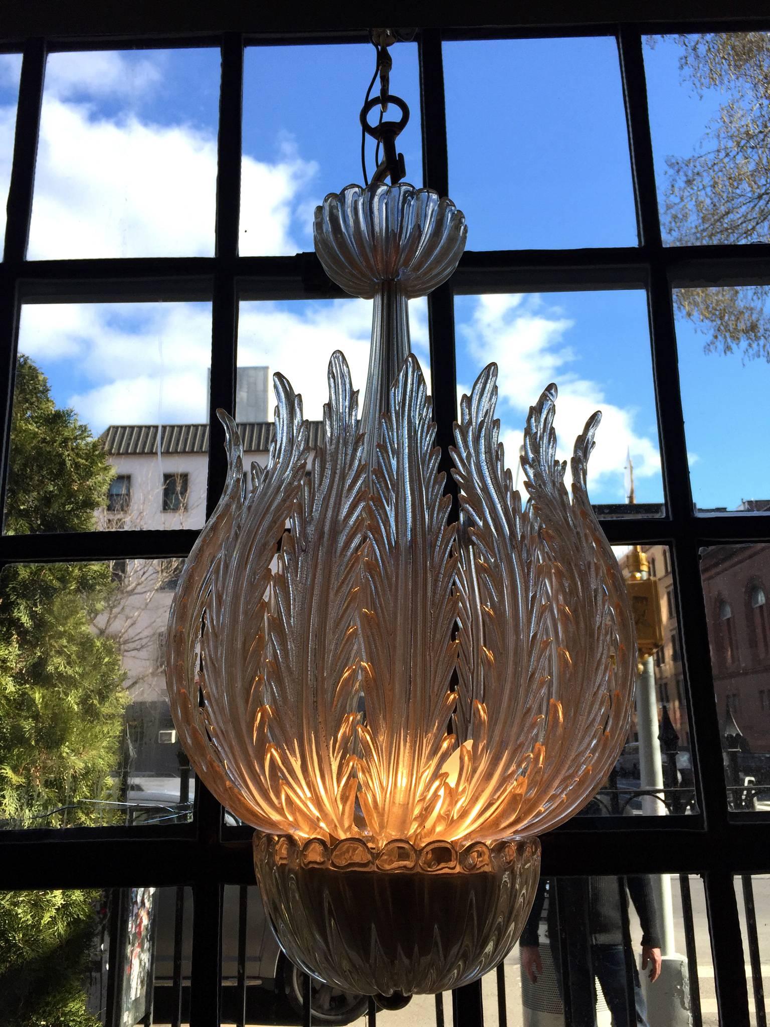 Italian Murano Glass Chandelier Attributed to Barovier & Toso In Good Condition In New York, NY