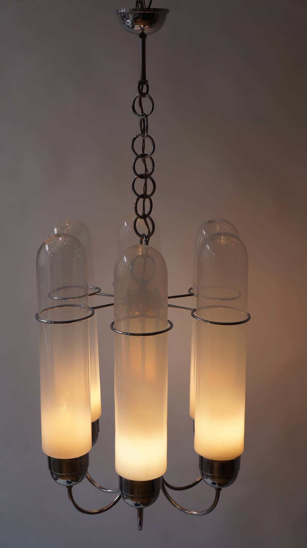 Italian chrome and Murano glass chandelier.
Measure: Diameter 44 cm.
Height fixture 52 cm.