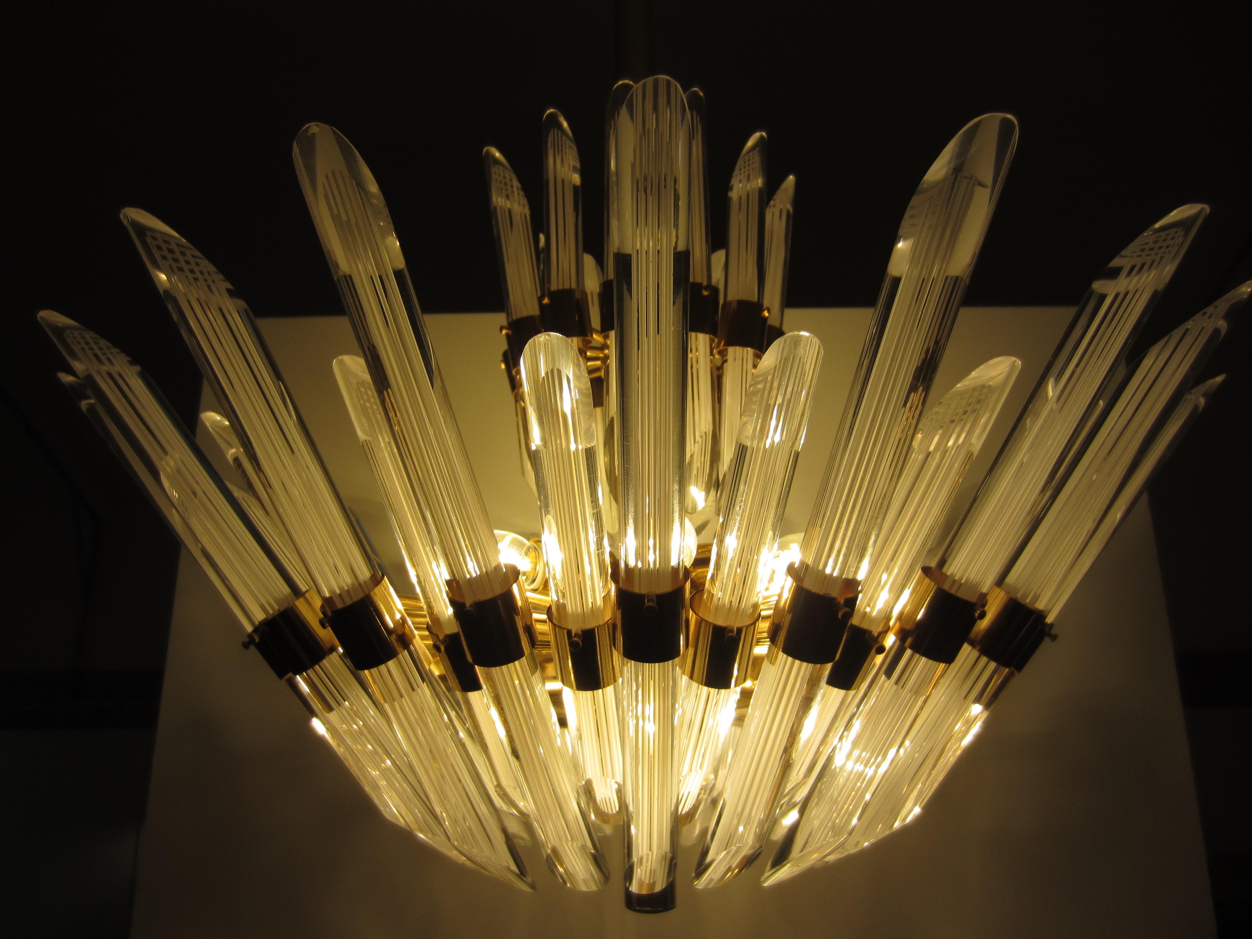 Late 20th Century Italian Murano Glass Chandelier from the 1980s