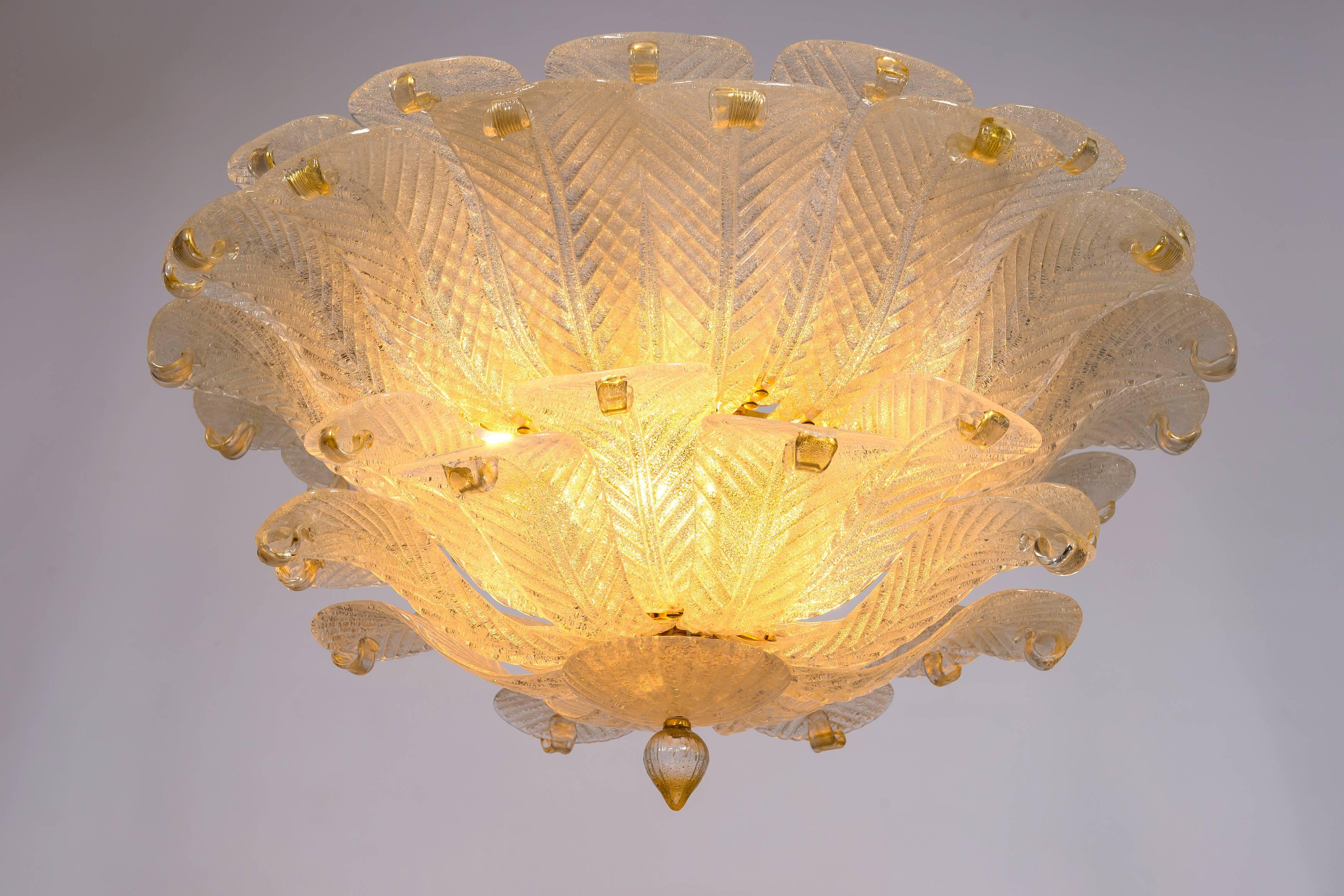 Italian Flush Mount in Murano Glass Milk color leaves and Gold fineshes, 1990s For Sale 4