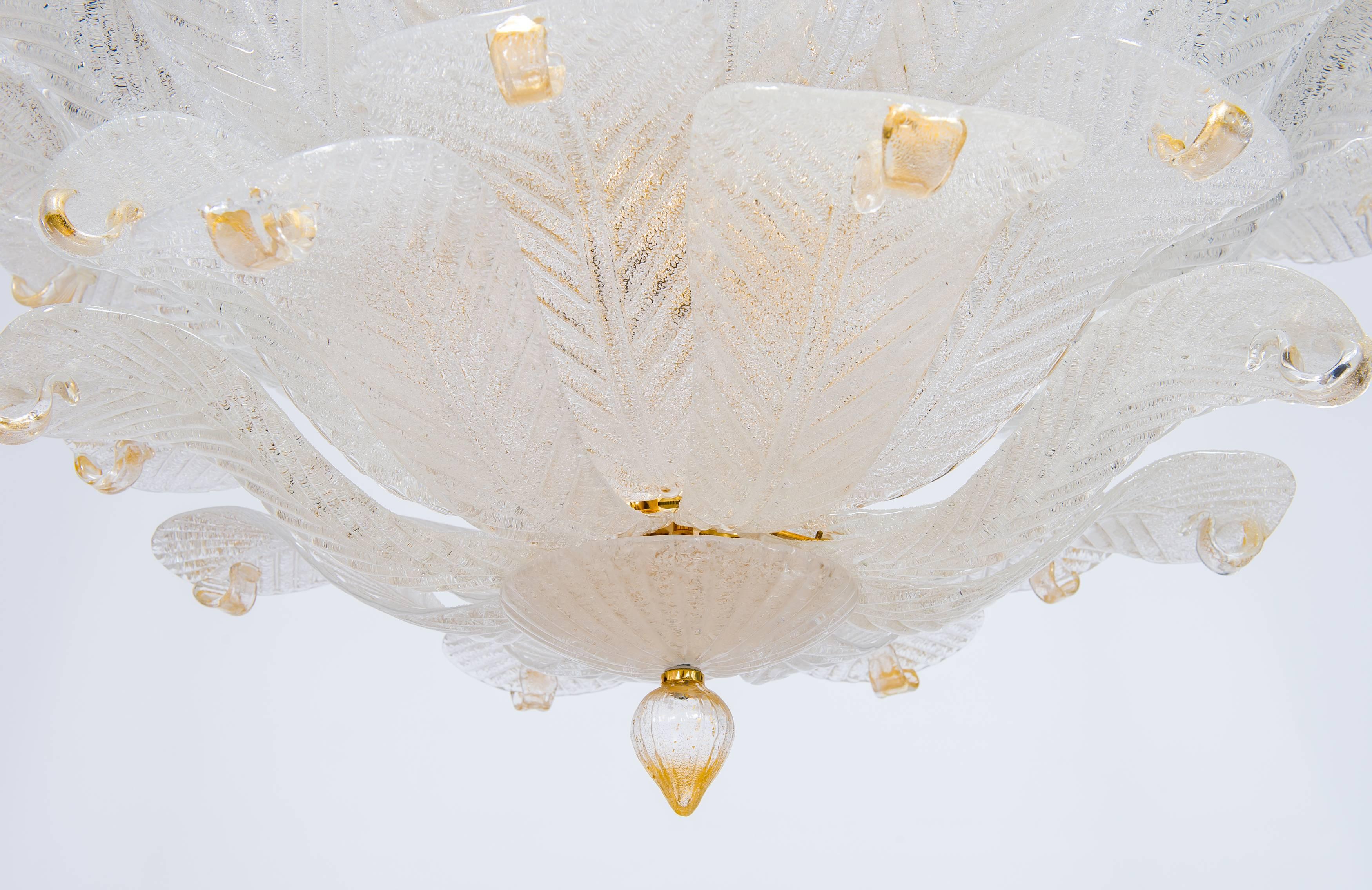 Palladian Italian Flush Mount in Murano Glass Milk color leaves and Gold fineshes, 1990s For Sale