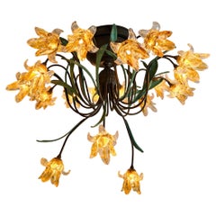 Lustre semi-affleurant italien de style Murano avec 19 fleurs en verre
