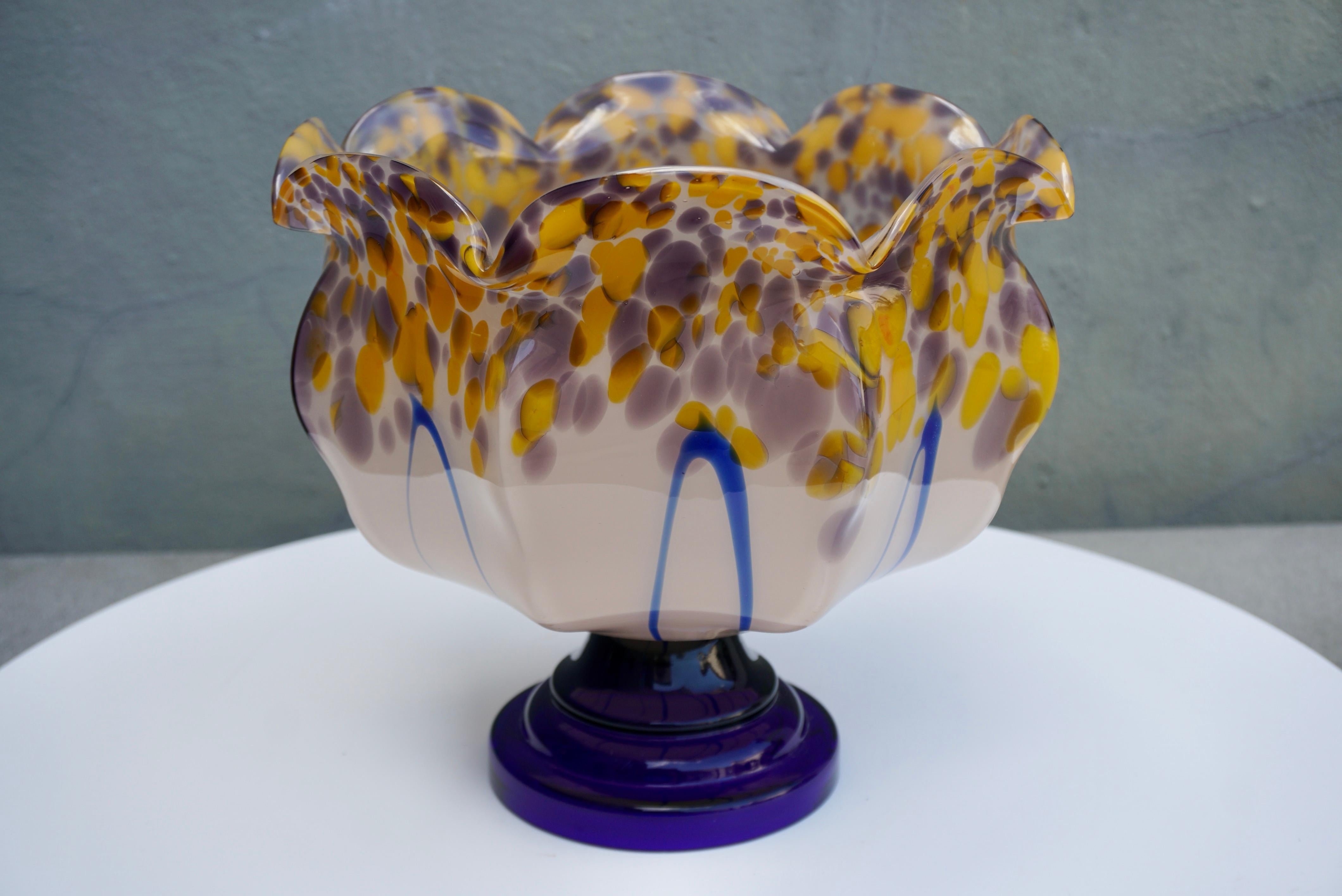 Italian Murano Glass Fruit Bowl or Serving Dish In Good Condition For Sale In Antwerp, BE