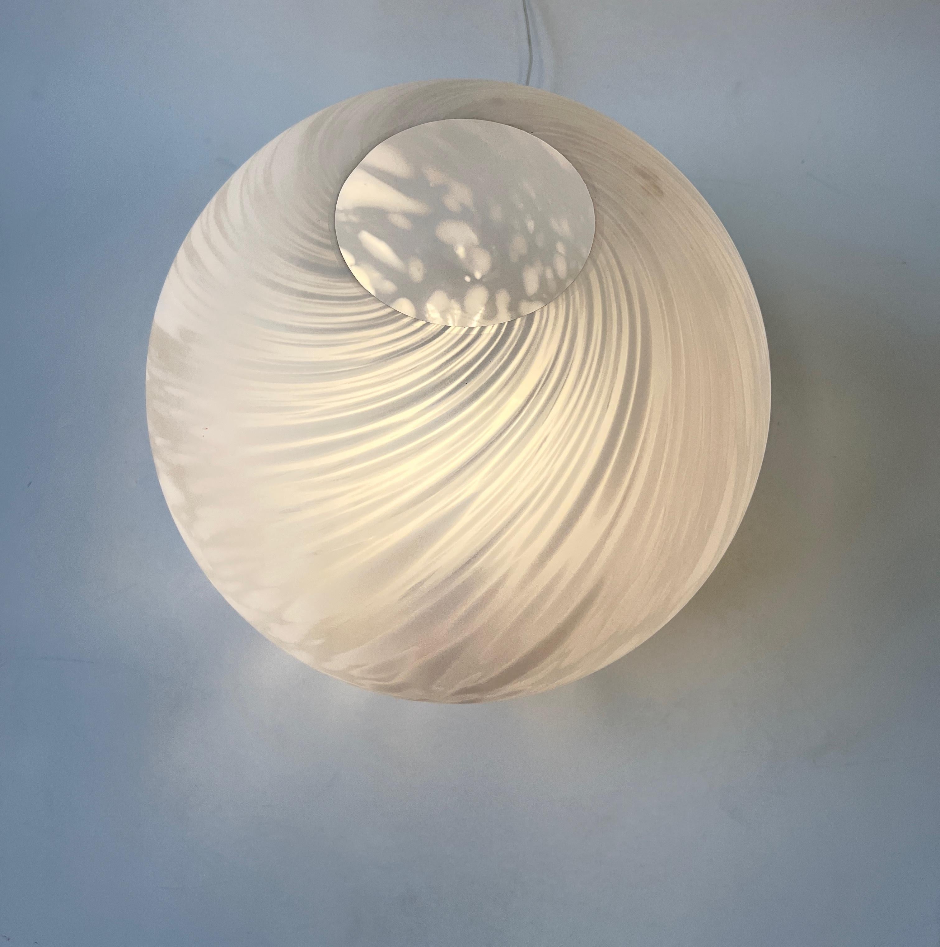 Italian Murano Glass Globe Table Lamp by Mazzega For Sale 3