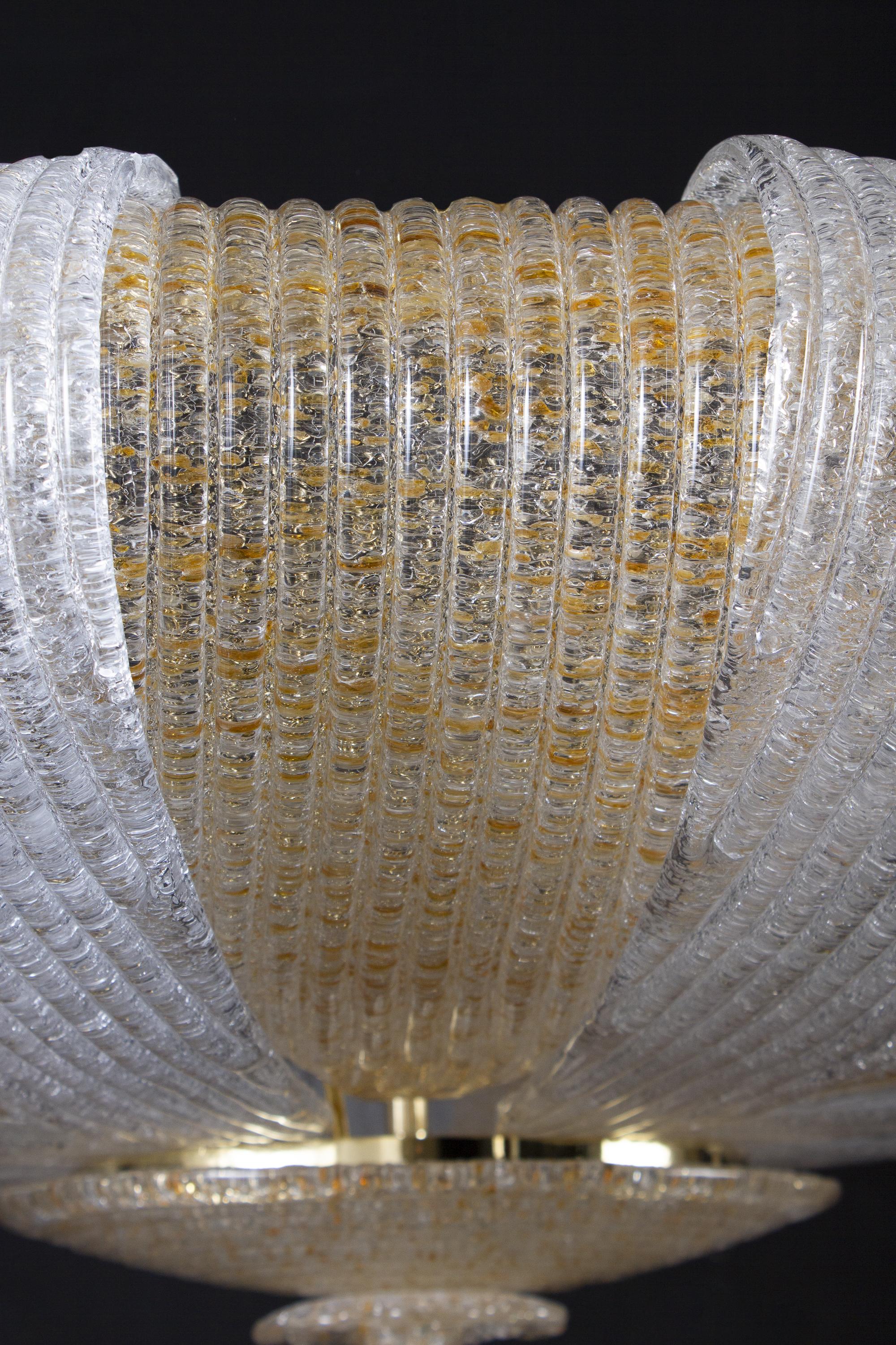 Plafonnier moderne en verre italien de Murano à feuilles d'or en vente 5