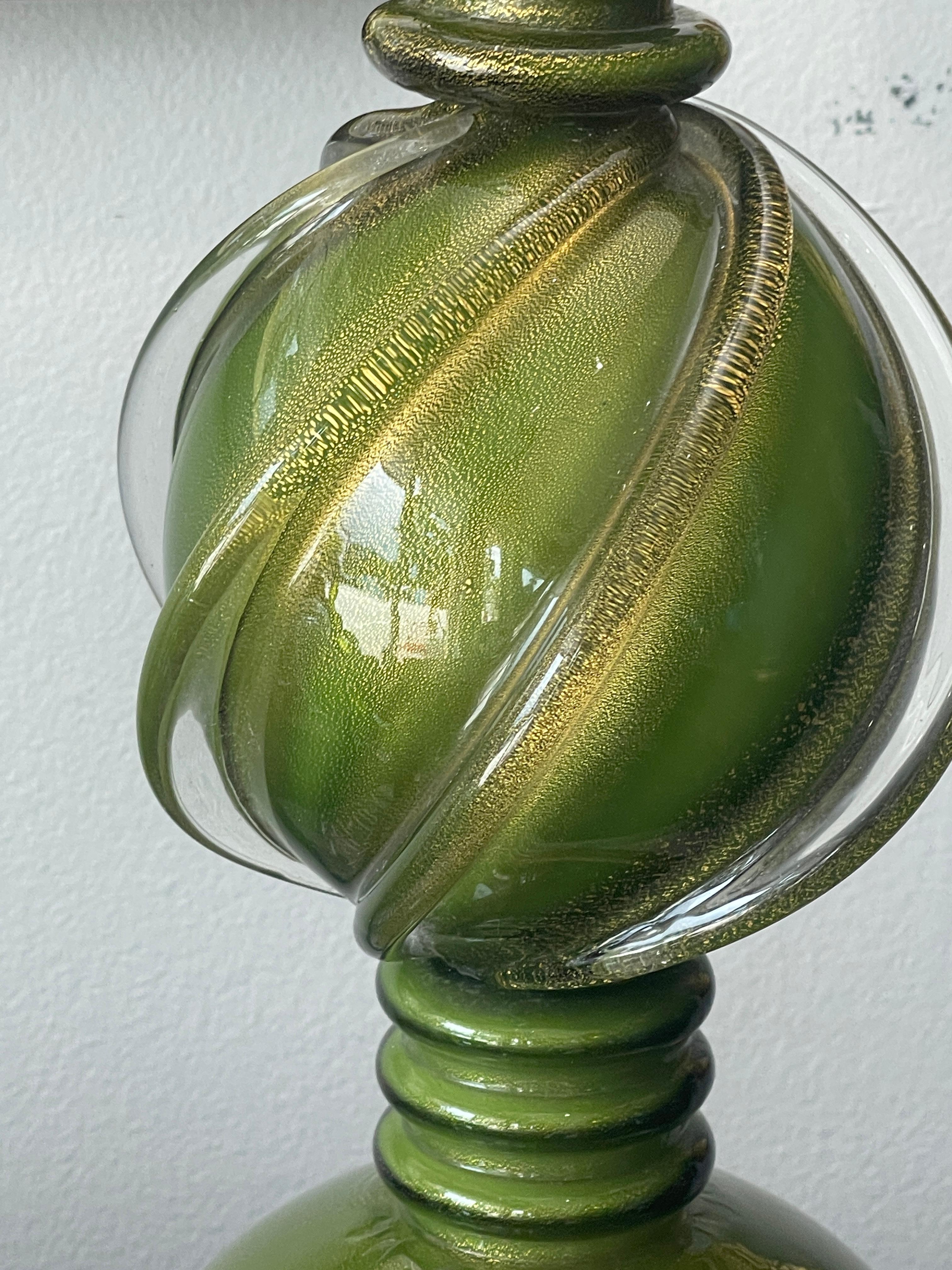 Italian Murano Glass Lamps In Green & Gold, 1950s  A-Pair For Sale 2