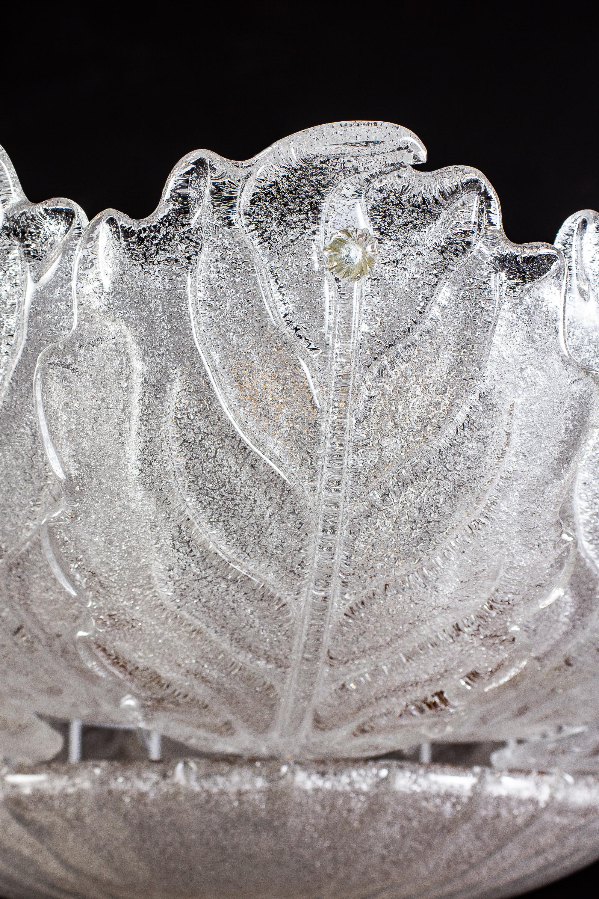 Plafonnier ou encastré italien en verre de Murano avec feuilles de glace, 1970 1