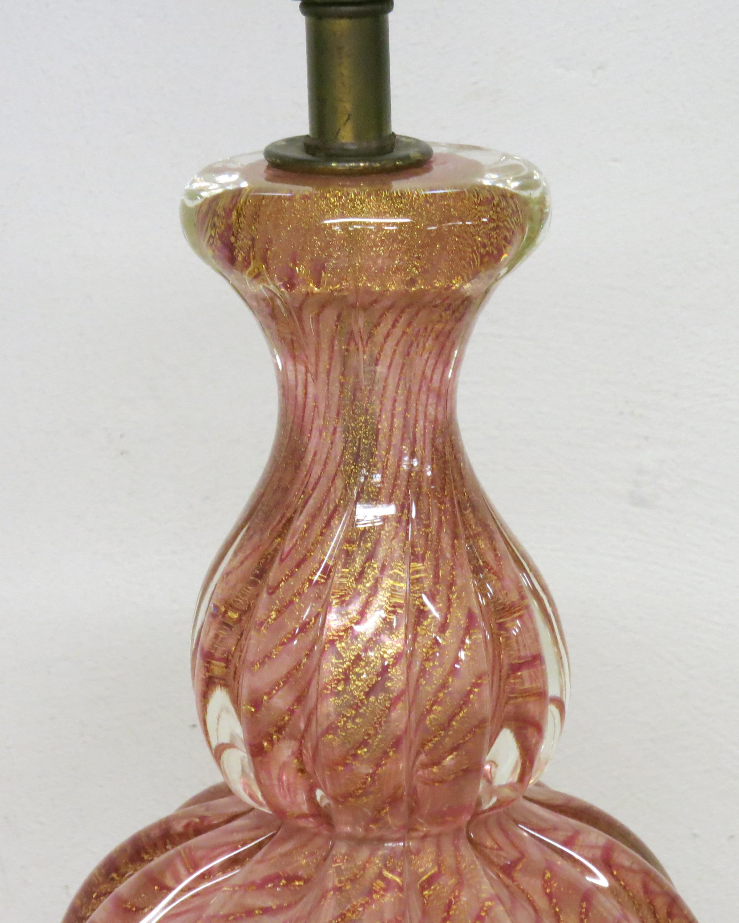 Italian Murano Glass Lamp In Good Condition For Sale In Newtown, CT