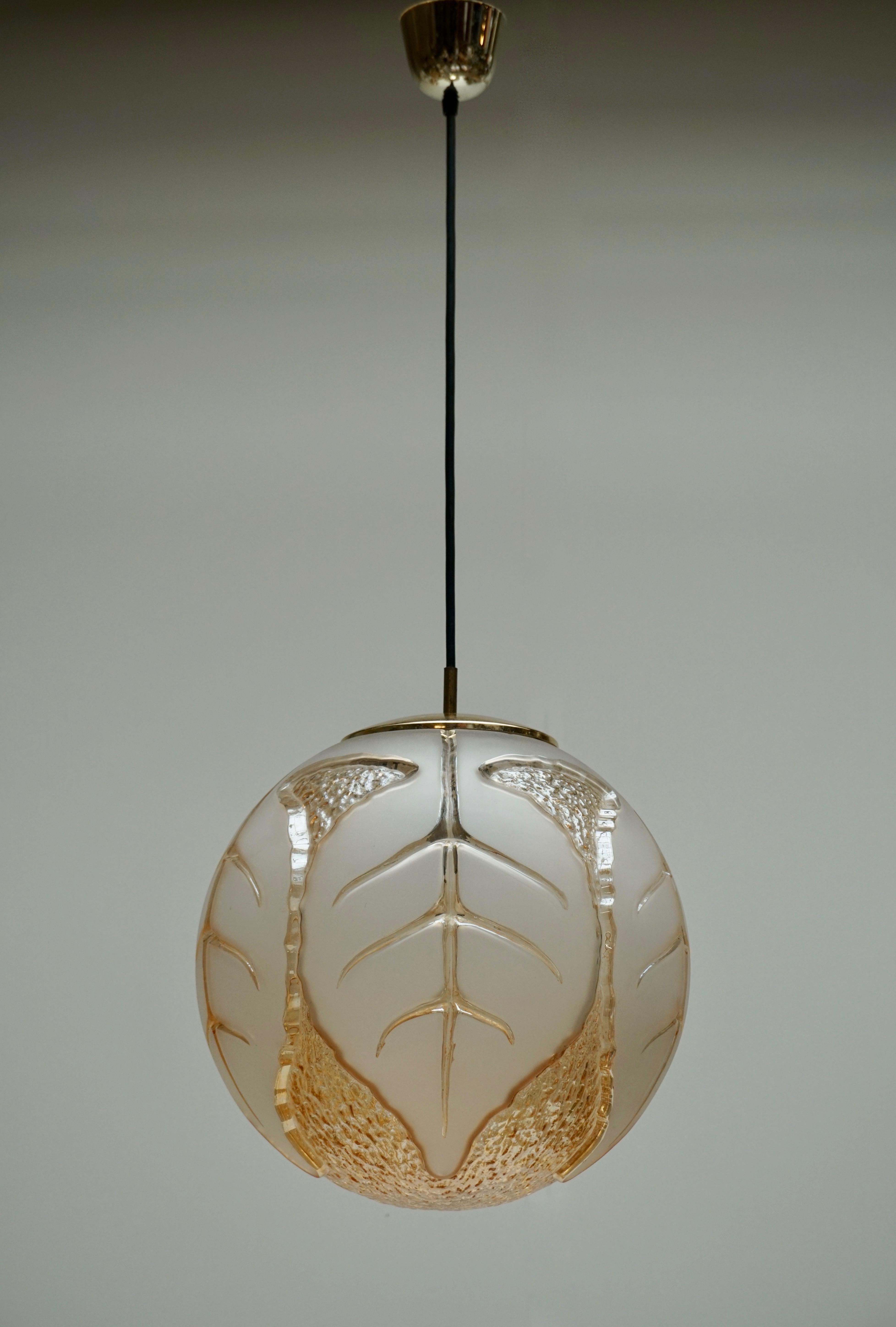 20th Century Italian Murano Glass Pendant Light For Sale