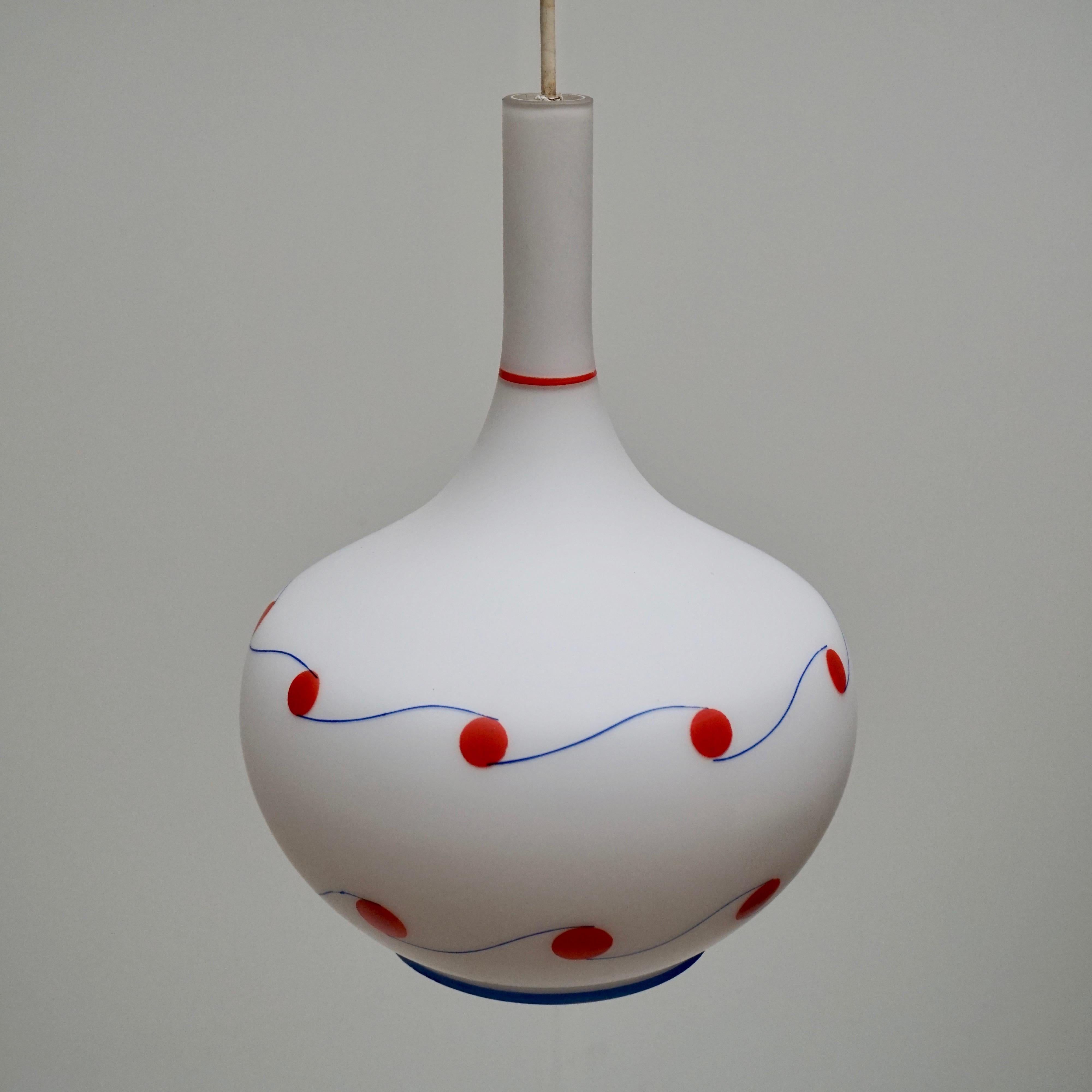 20th Century Italian Murano Glass Pendant Light with Red and Blue Decoration For Sale