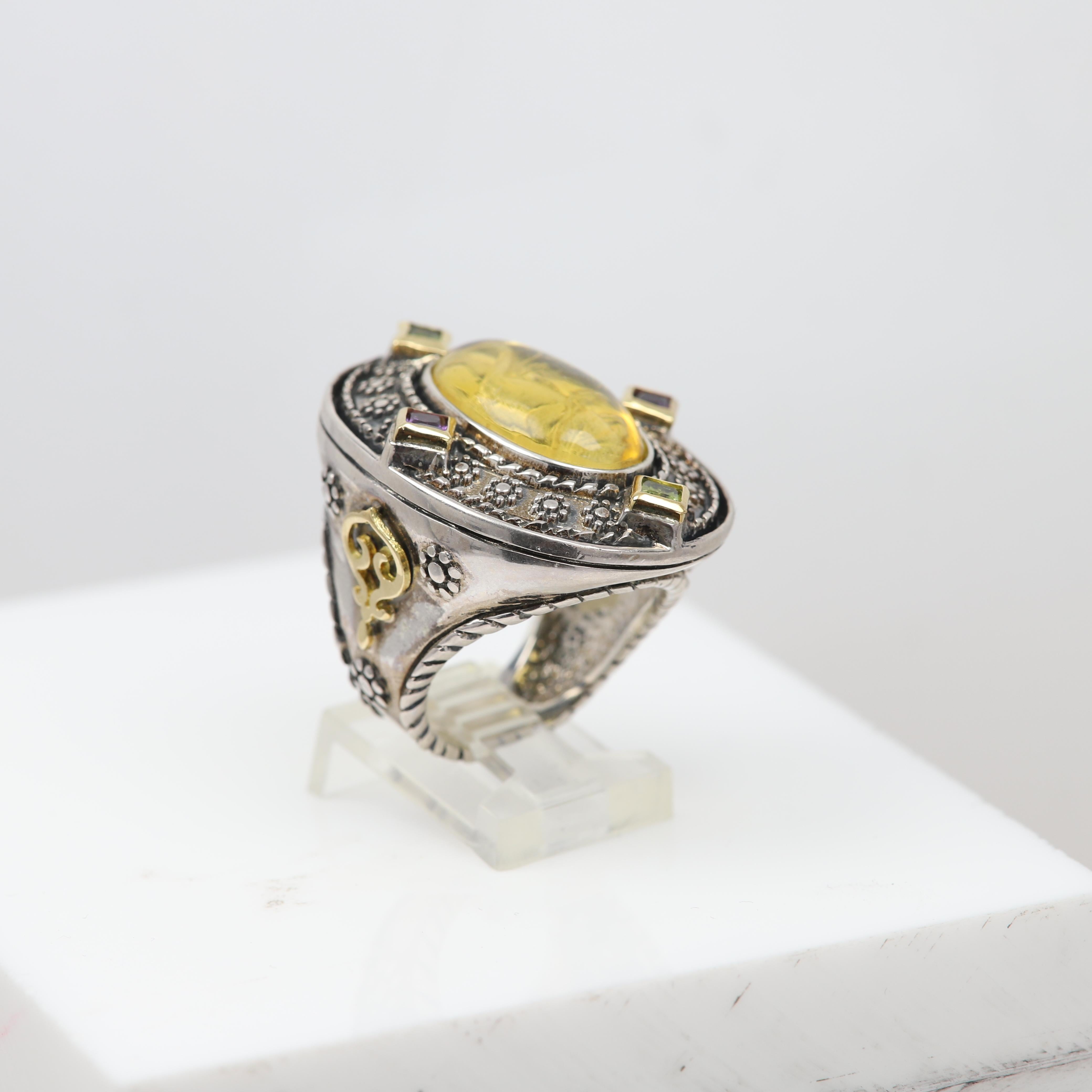 Italian Murano Glass Ring Queen Omphale of Greek Mythology Silver and Gold In New Condition For Sale In Brooklyn, NY