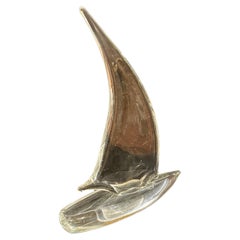 Italian Murano Glass Sailboat Sculpture Stylish & Beautiful