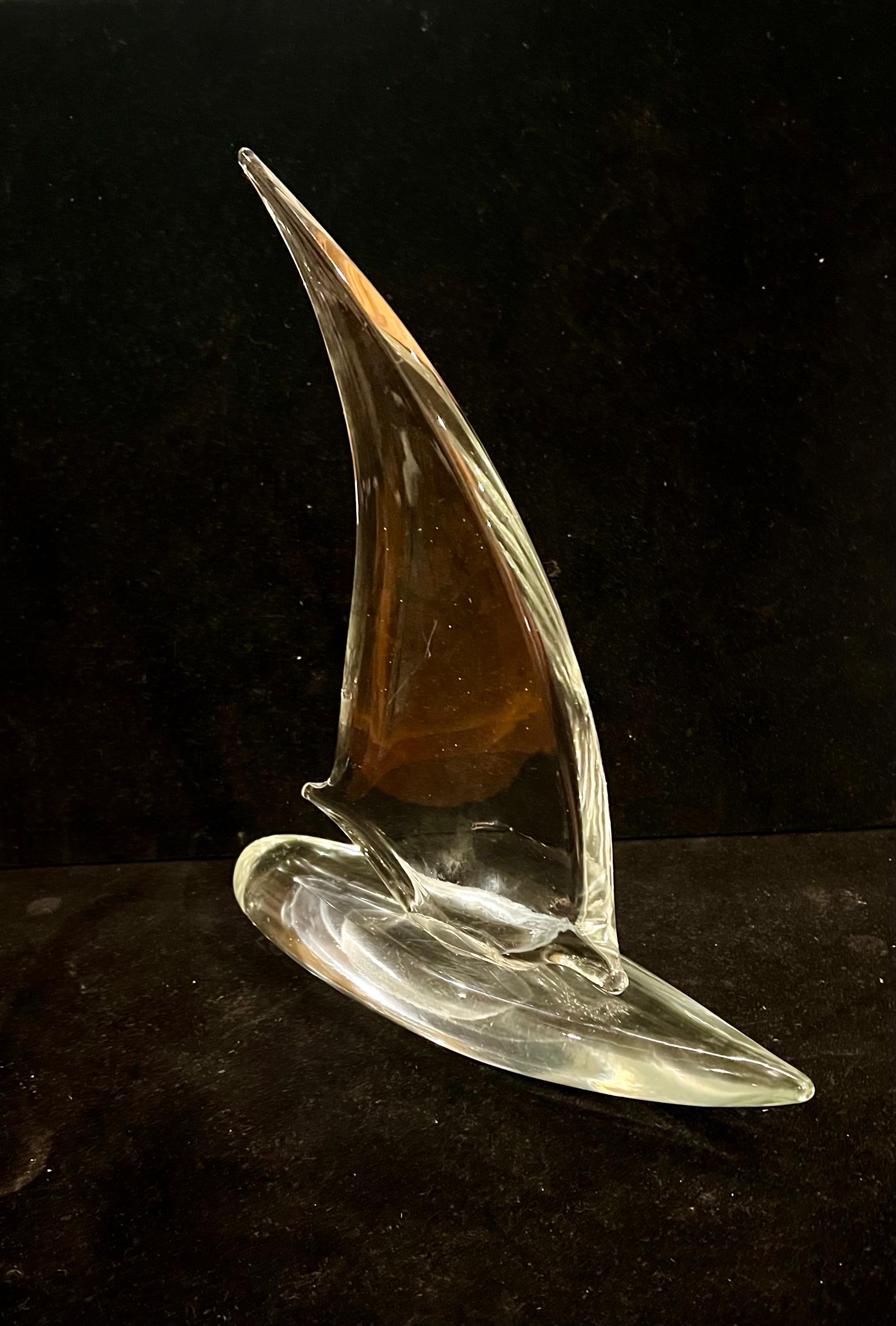 Italian Murano Glass Sailboat Sculpture Stylish & Beautiful In Excellent Condition For Sale In San Diego, CA