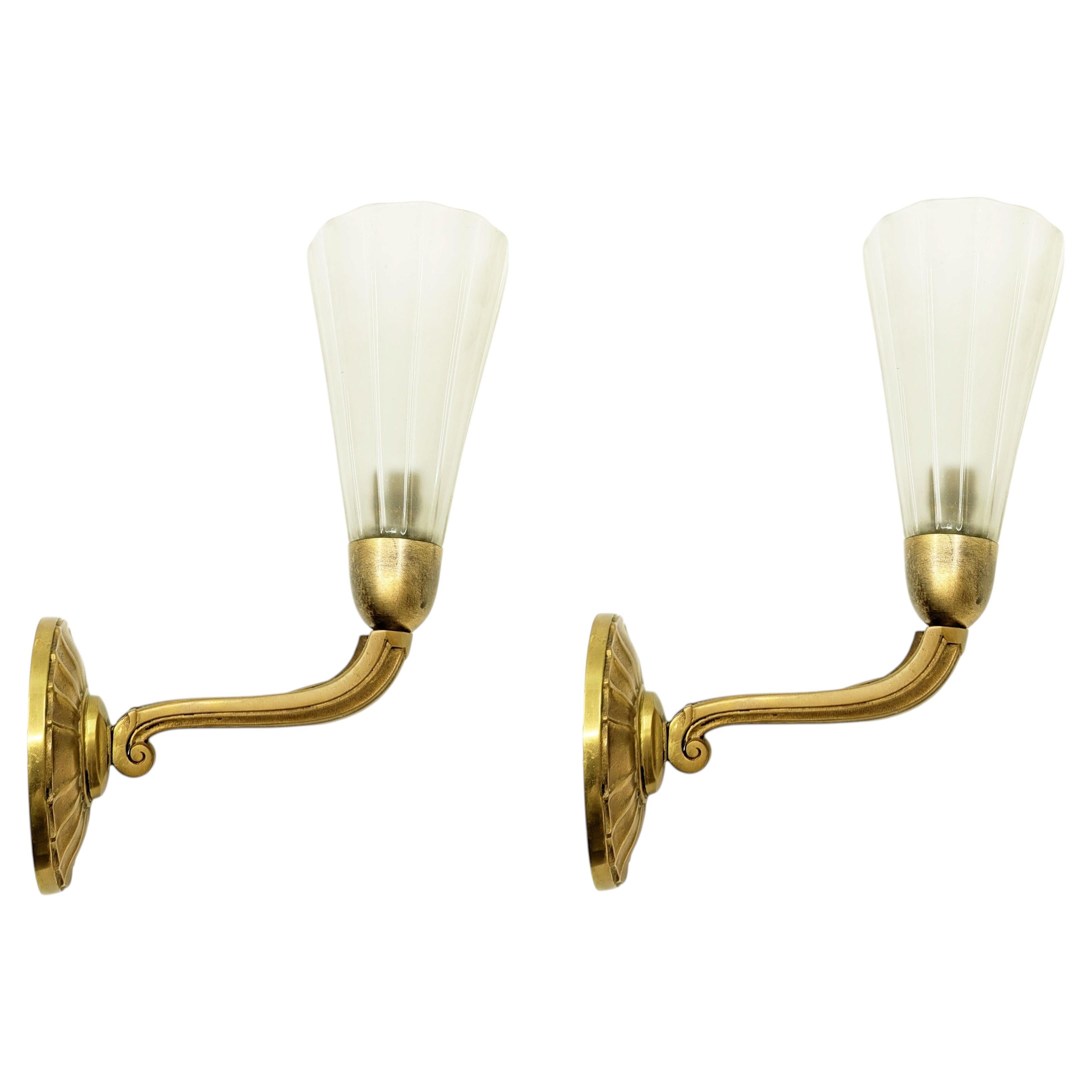 Italian Murano glass shade & brass Art Deco 1930s sconces