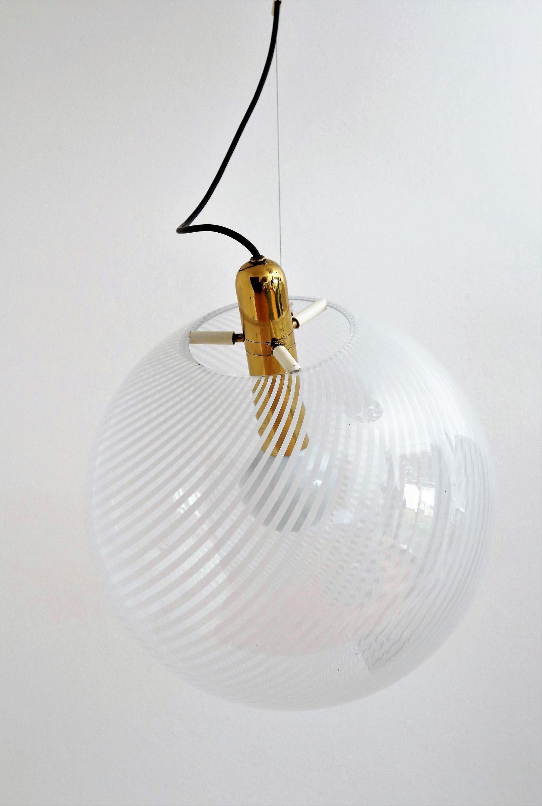 Hand-Crafted Italian Murano Glass Sphere by Ludovico Diaz de Santillana for Venini, 1980s For Sale