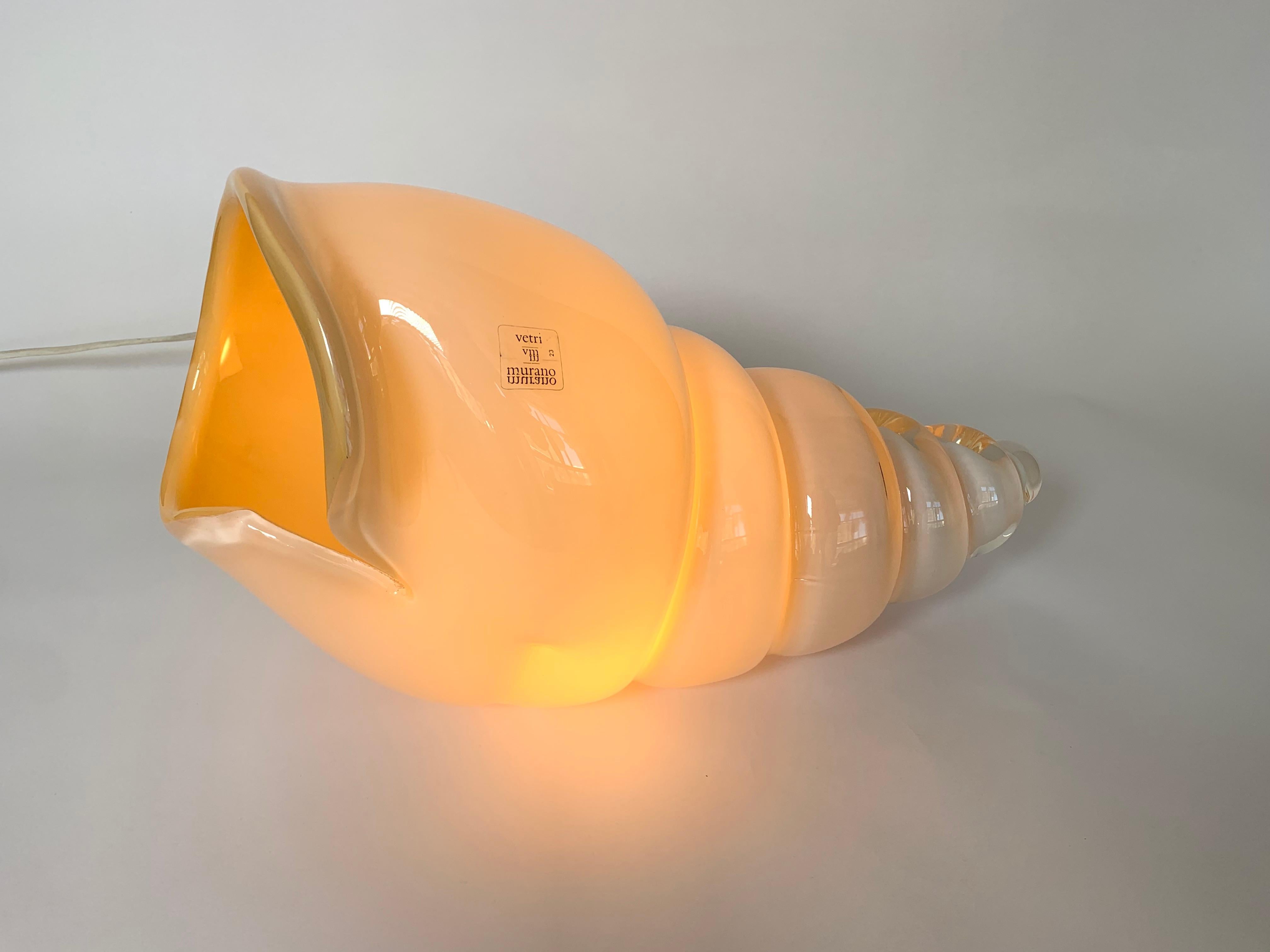 Lampe de bureau italienne en verre de Murano par Lino Tagliapietra pour F3 International, Italie Excellent état - En vente à Milan, Italy