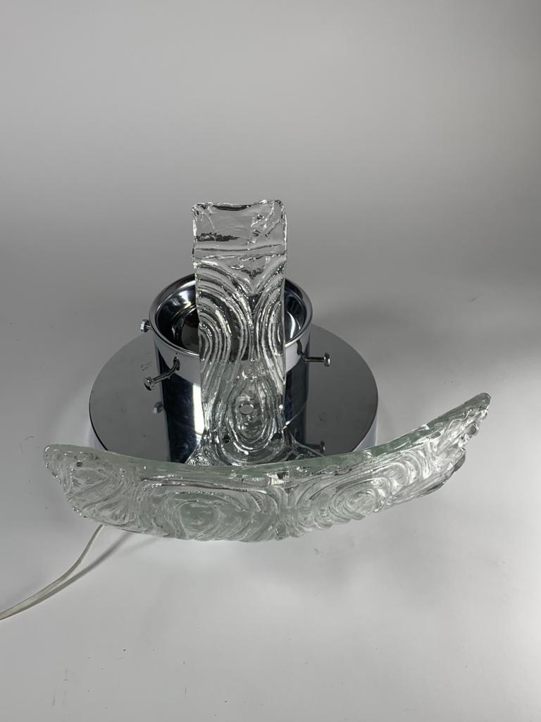 Italian Murano Glass Table Lamp Flower Model by Aureliano Toso In Excellent Condition For Sale In Milan, Italy