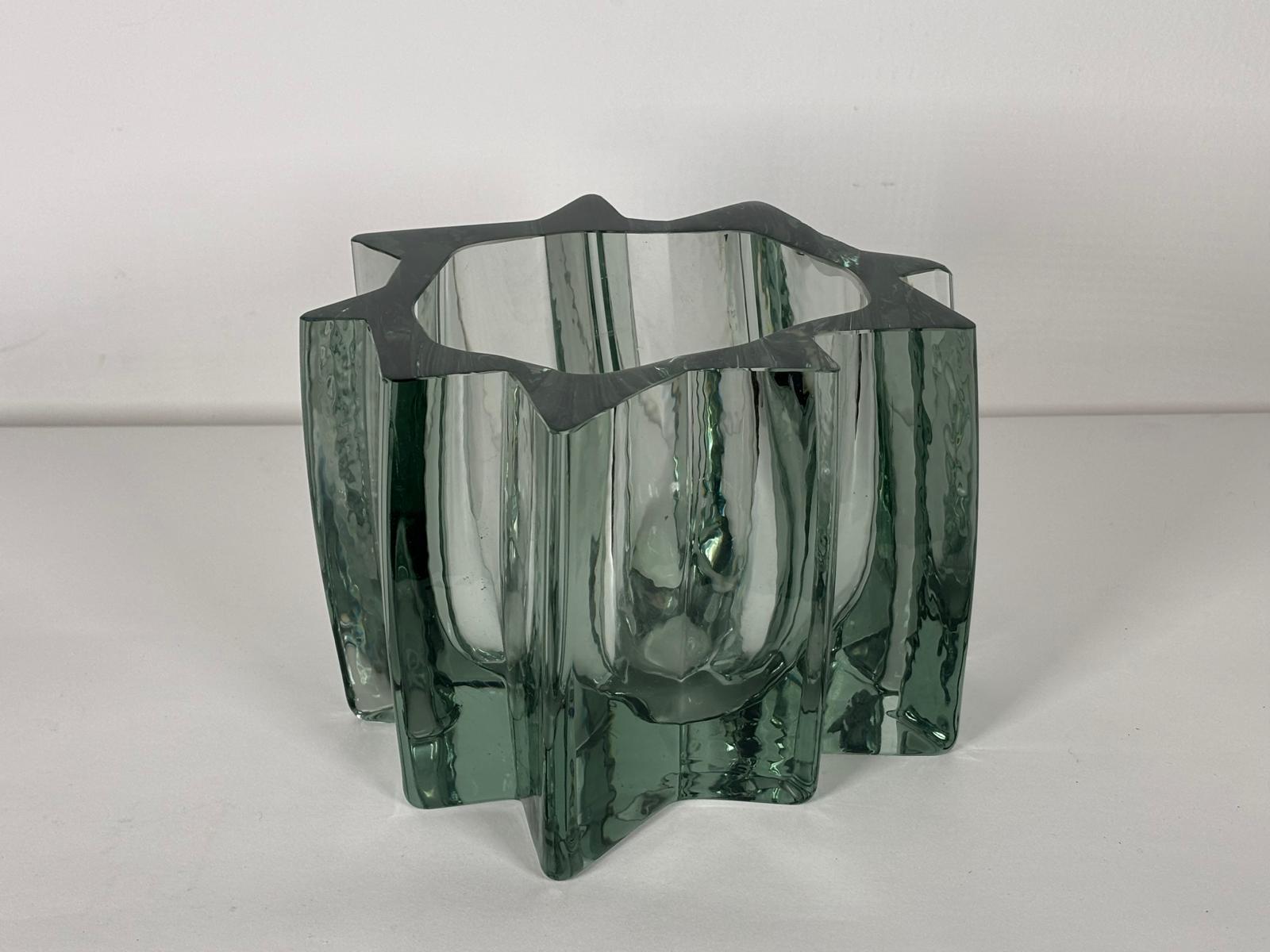 Italian Murano Glass Vase by Angelo Mangiarotti for Vistosi For Sale 5