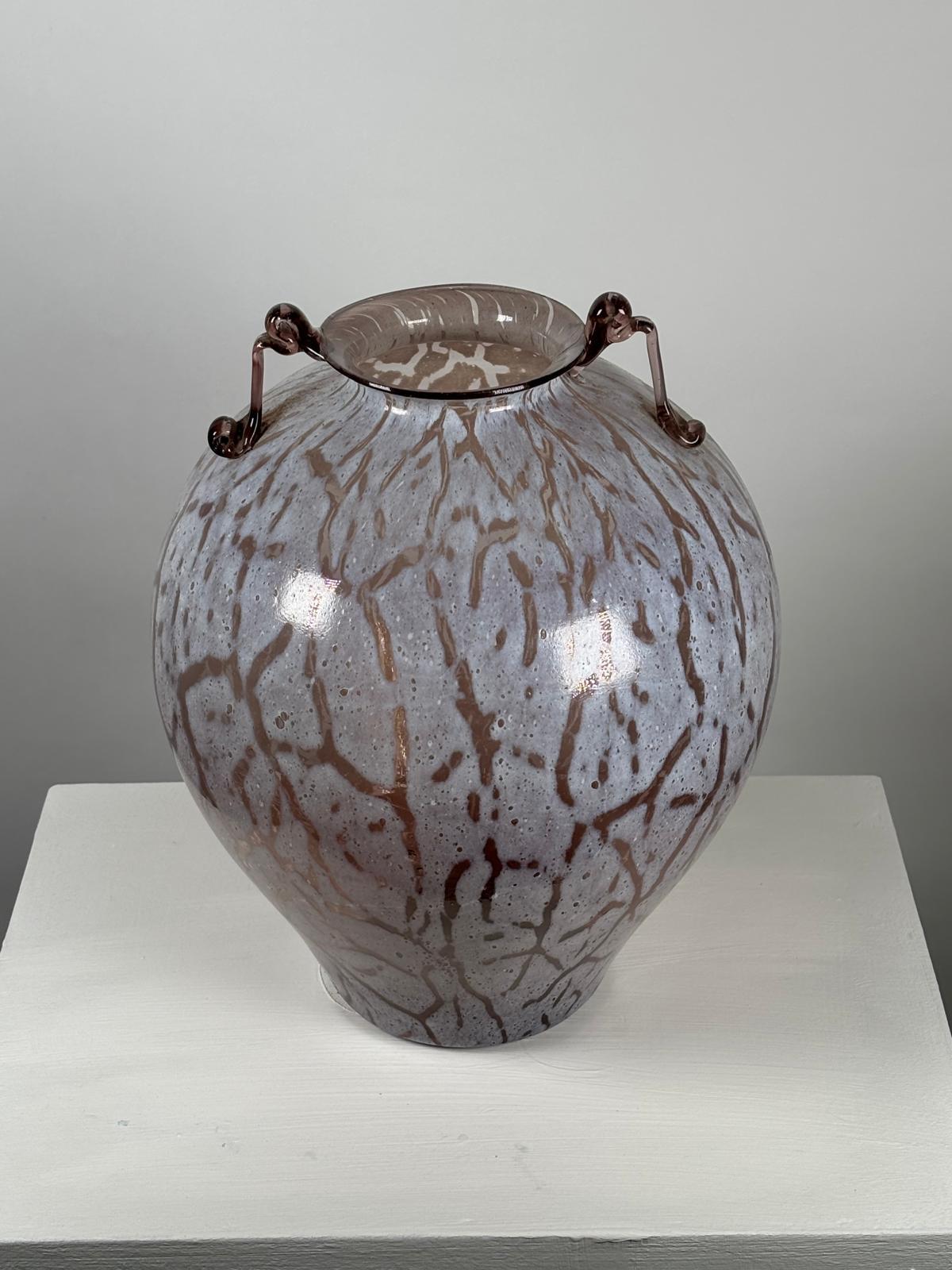 Vaso italiano in vetro di Murano di Fratelli Toso in vendita 1