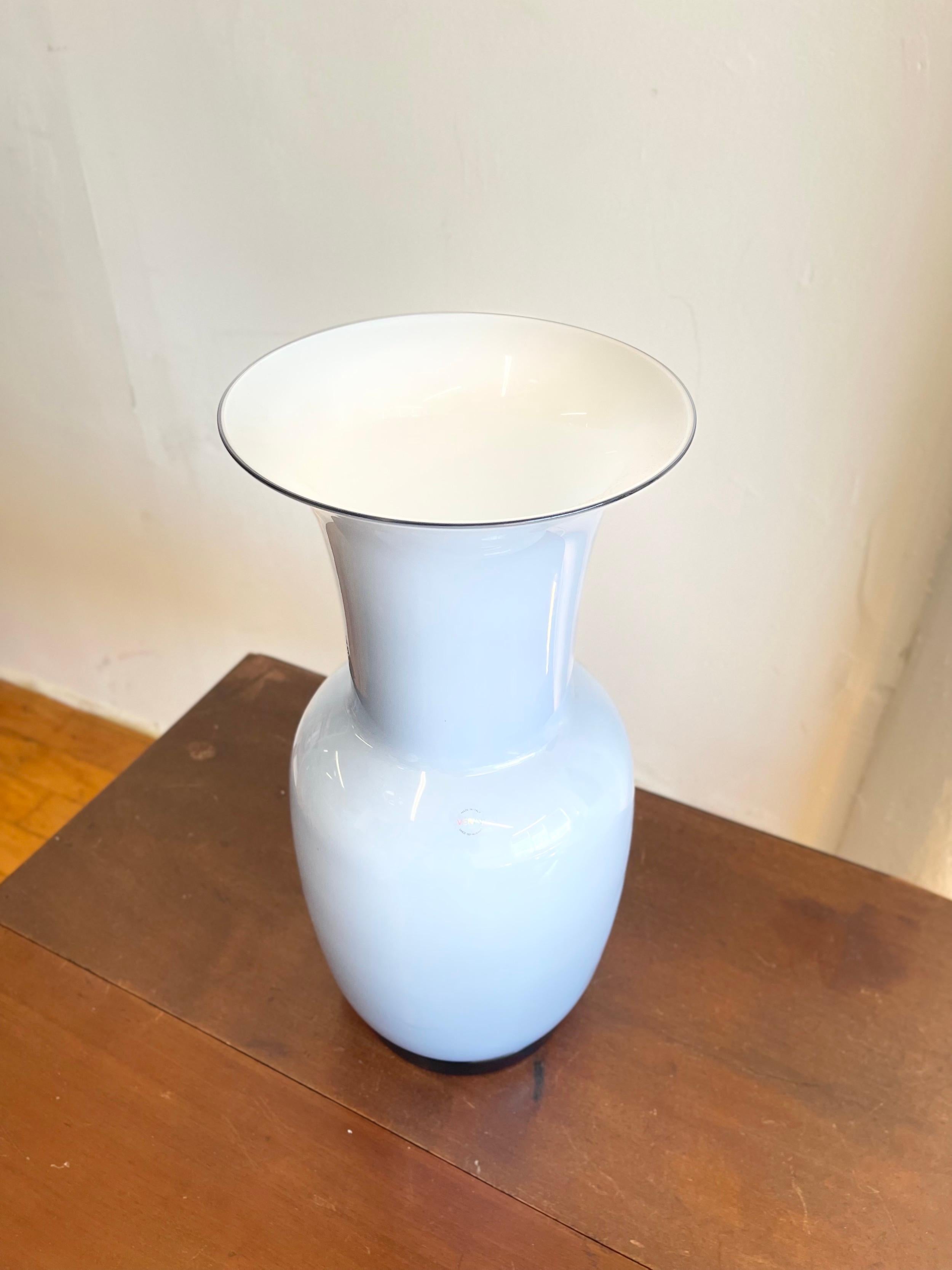 Venini Italian Murano Glass Vase Design Opalini Limited Edition Extra Large Size For Sale 5