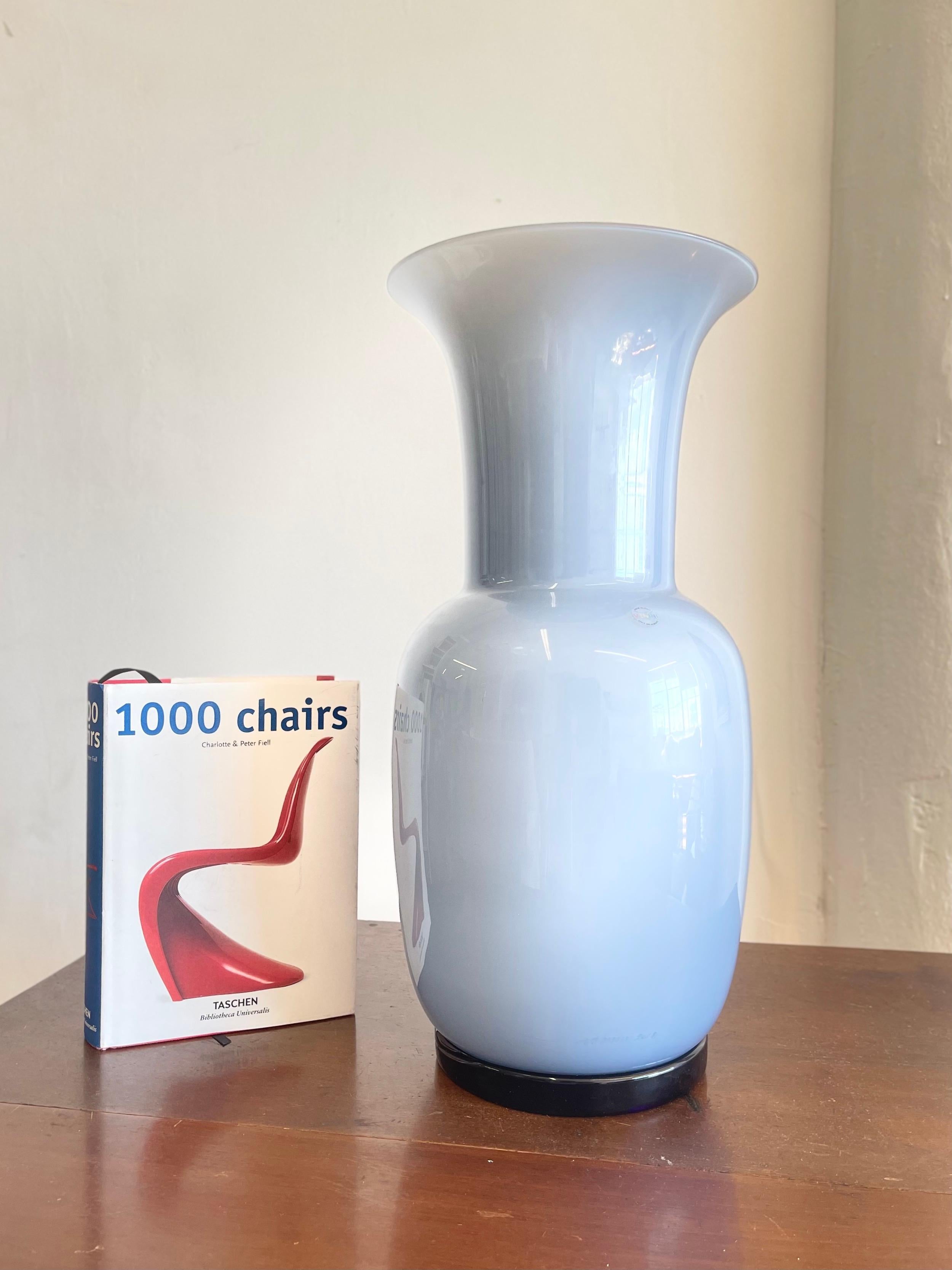Venini Italian Murano Glass Vase Design Opalini Limited Edition Extra Large Size For Sale 2