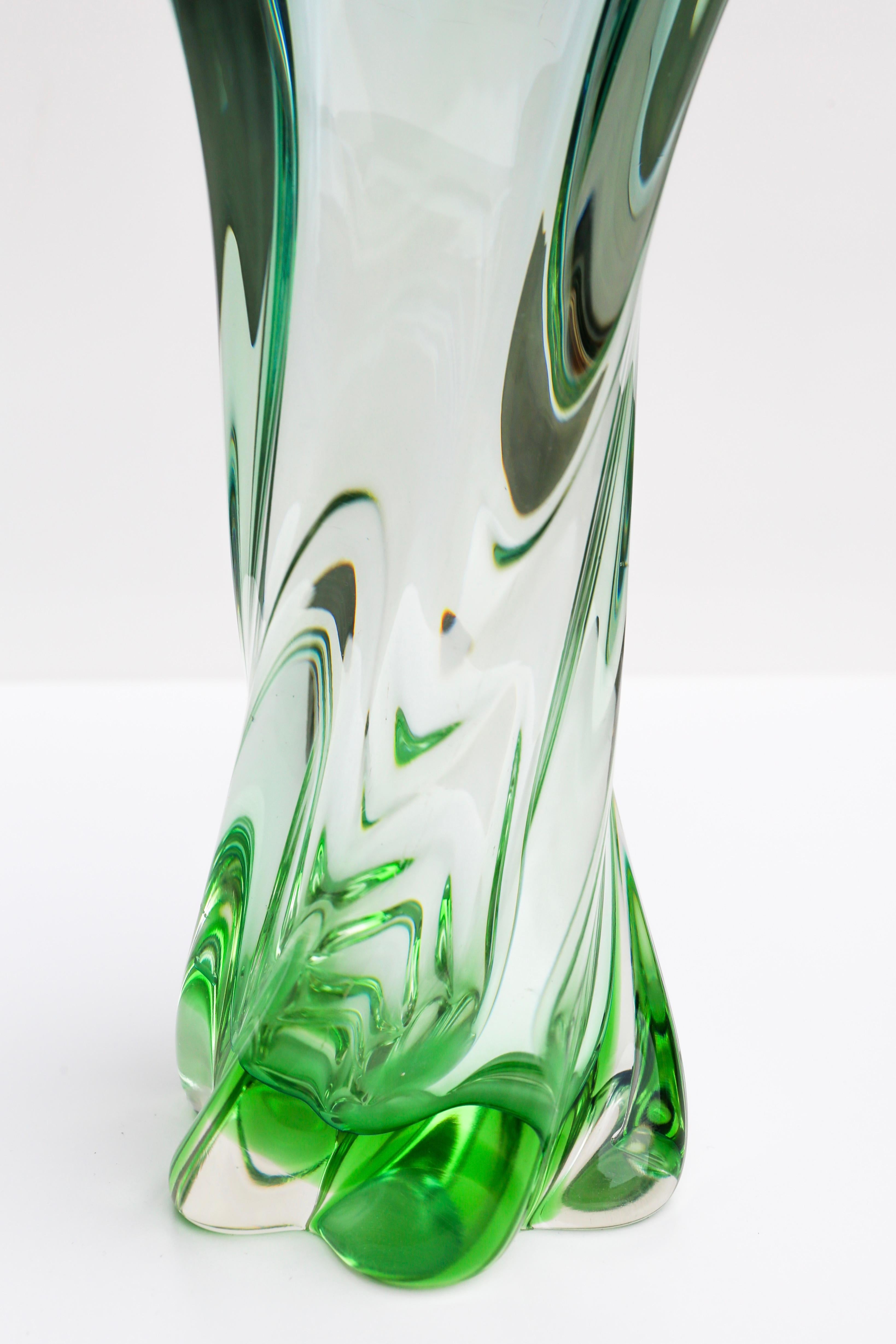 Vase aus italienischem Murano-Glas im Angebot 2