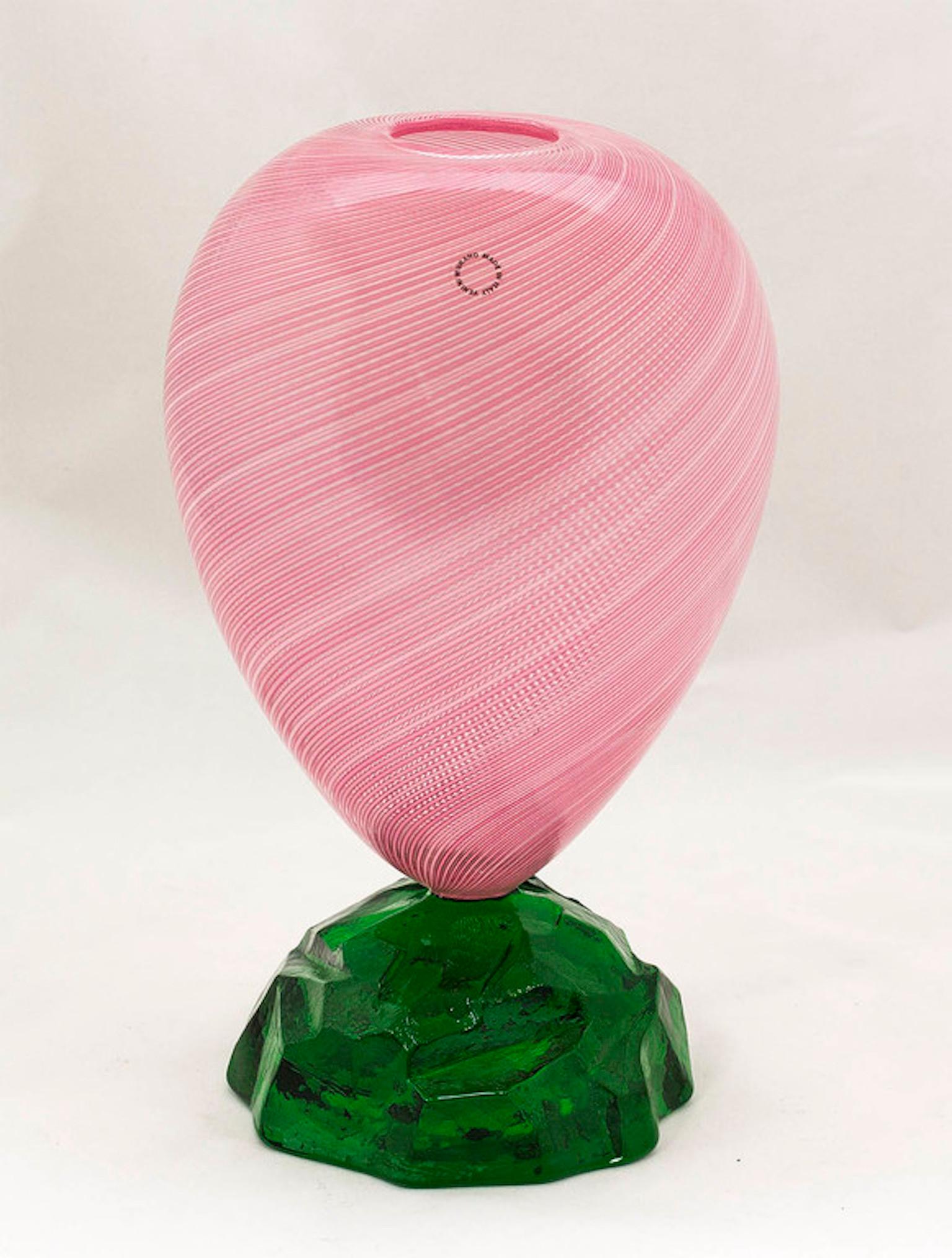 Late 20th Century Italian Murano Glass Vase Simira Model by Alessandro Mendini for Venini. For Sale