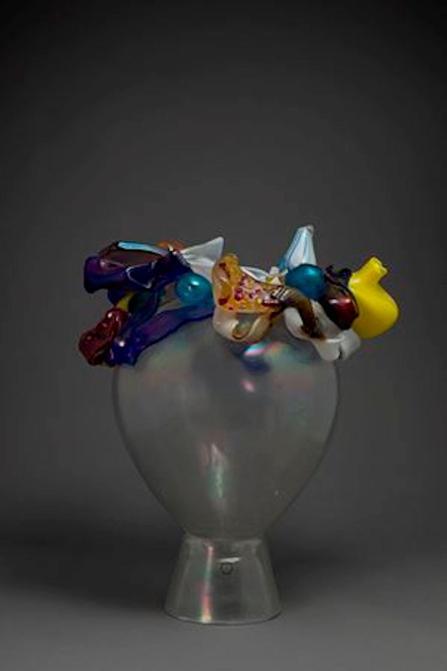 Modern Italian Murano Glass Vase Sogni Infranti Model by Mario Bellini for Venini. For Sale