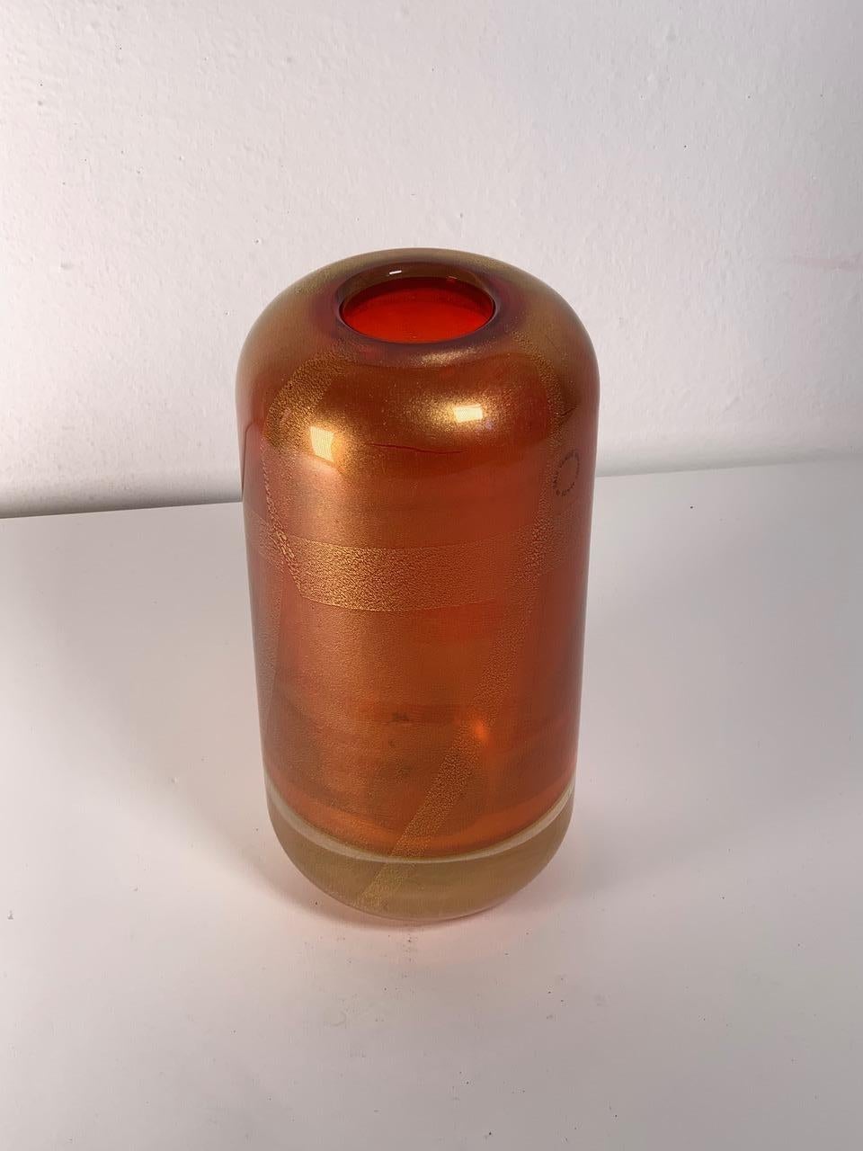 Sommersi Oro vase designed by Laura Diaz de Santillana and produced by Venini in 1992. Signed.