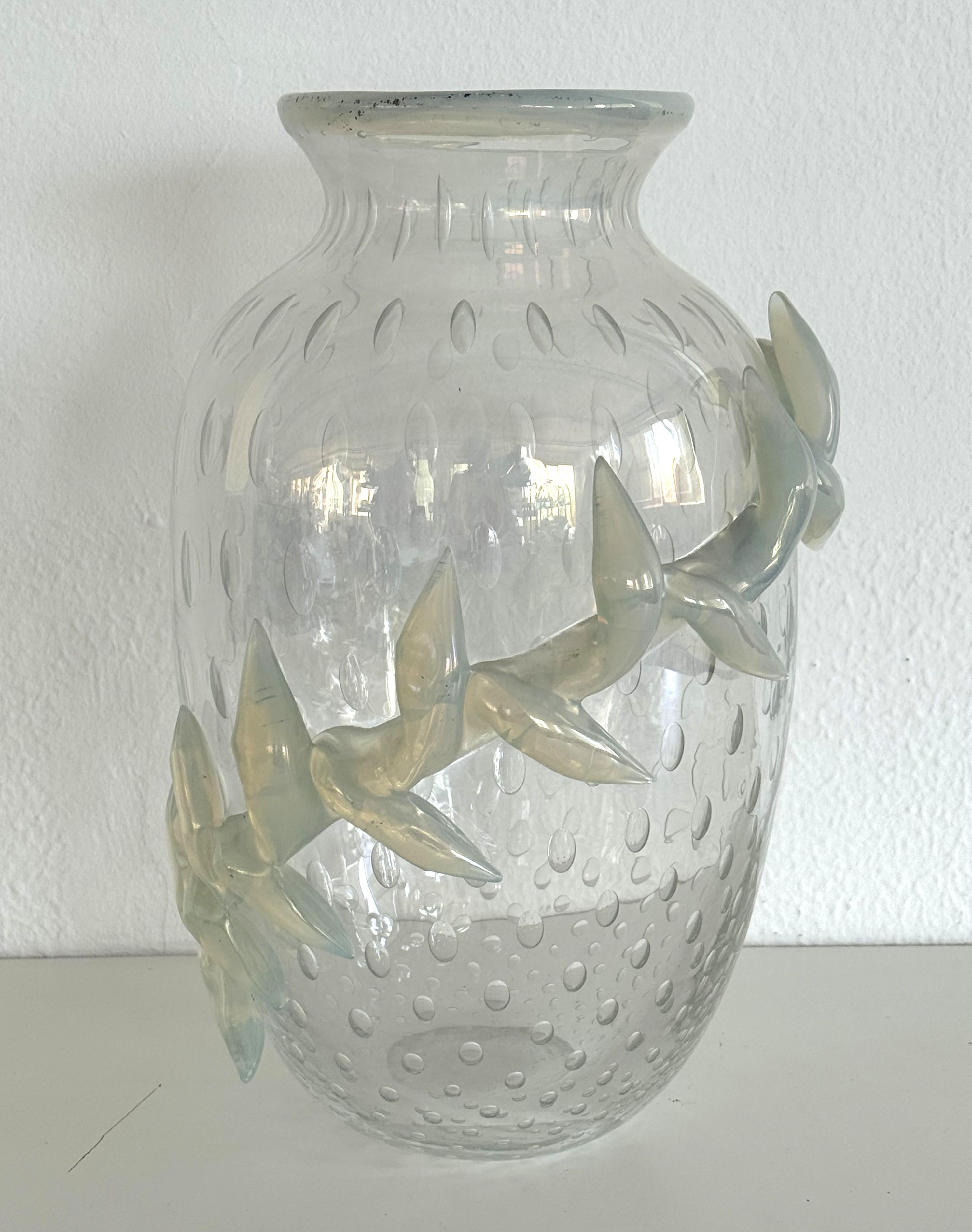 Vetro di Murano Vaso in vetro di Murano con bolle d'aria e ghirlanda di vetro in vendita