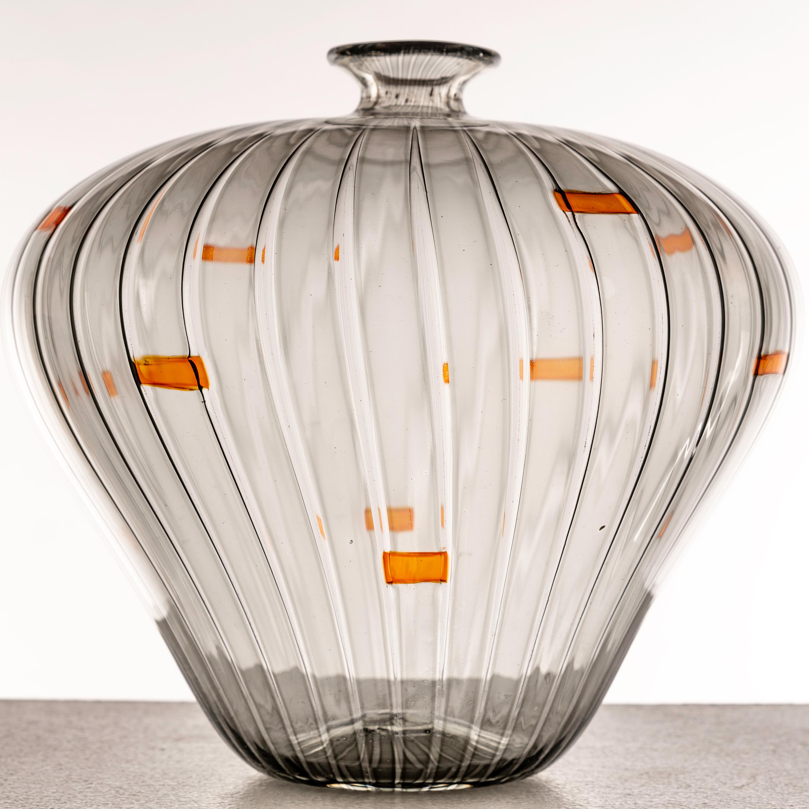 Mid-Century Modern Italian Murano Glass Vessel by Orlando Zennaro, 1970s For Sale