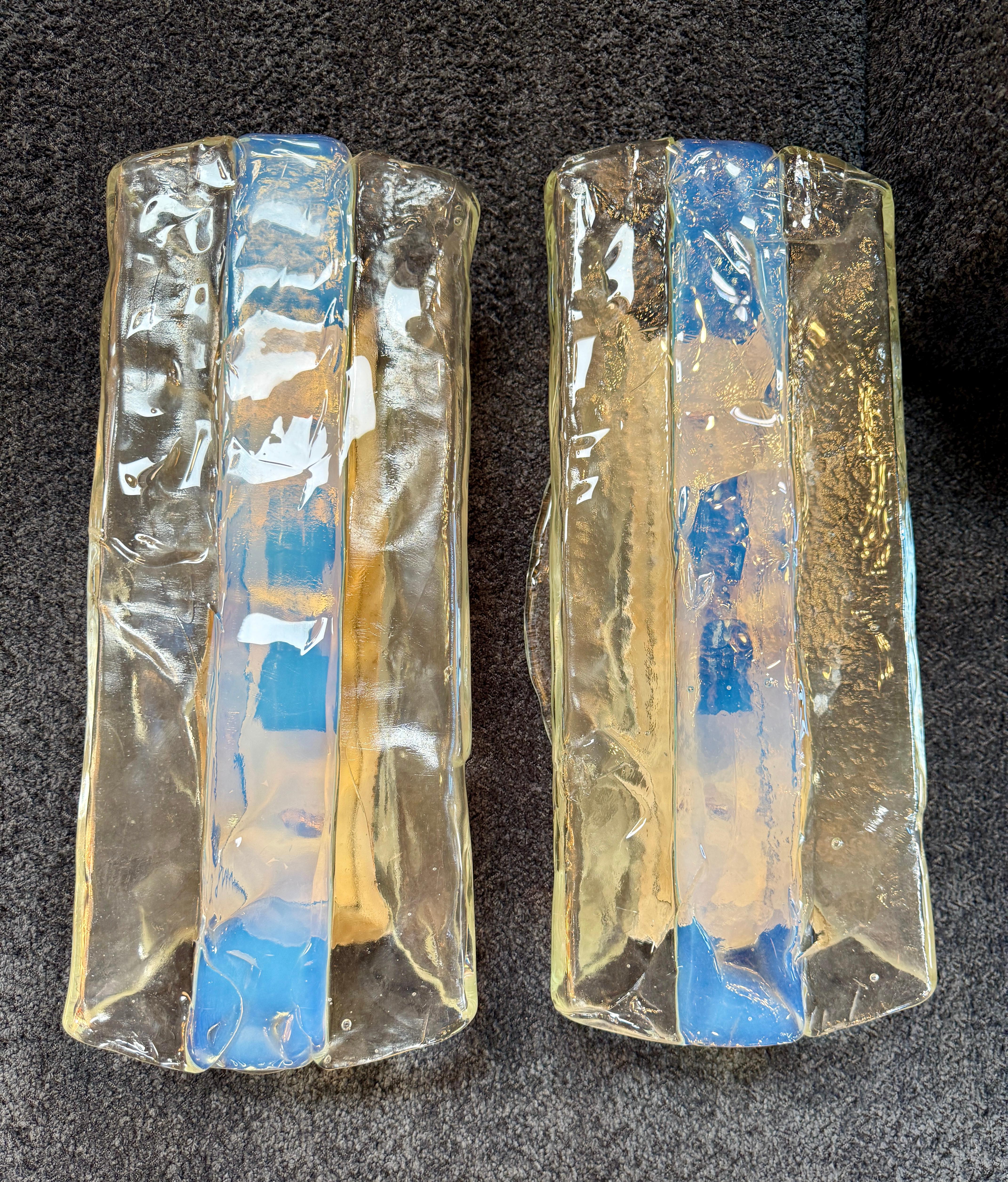 Italian Murano Glass Wall Sconces by Mazzega, Set of 3 Brutalista en venta