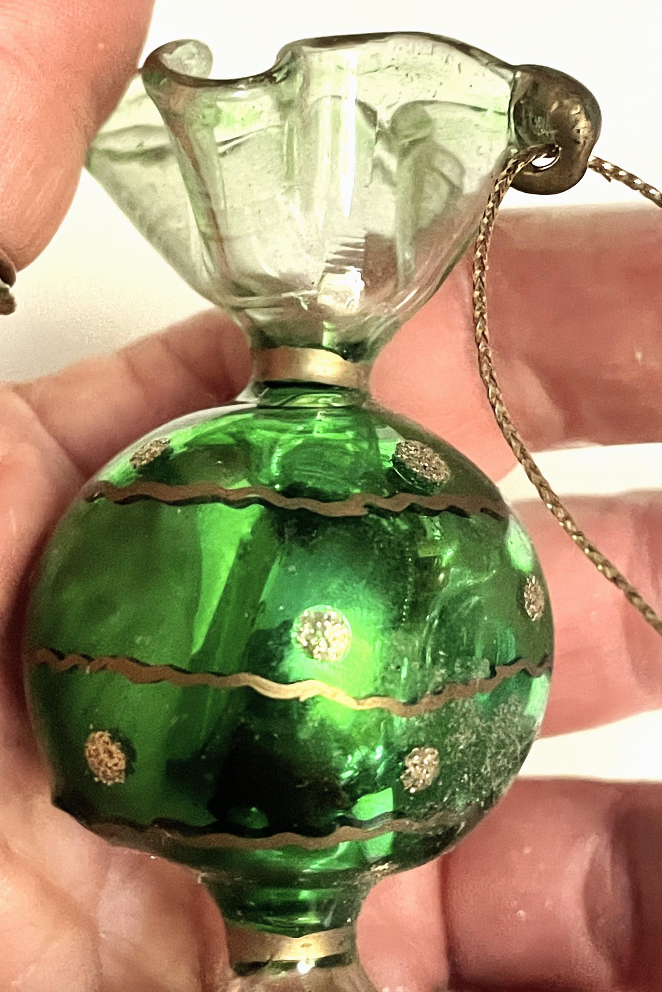 Italian Murano Green Glass Wrapped Candy Christmas Tree Ornament For Sale 4