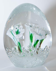 Italian Murano Handblown Art Glass Paperweight with White Flowers Fratelli Toso