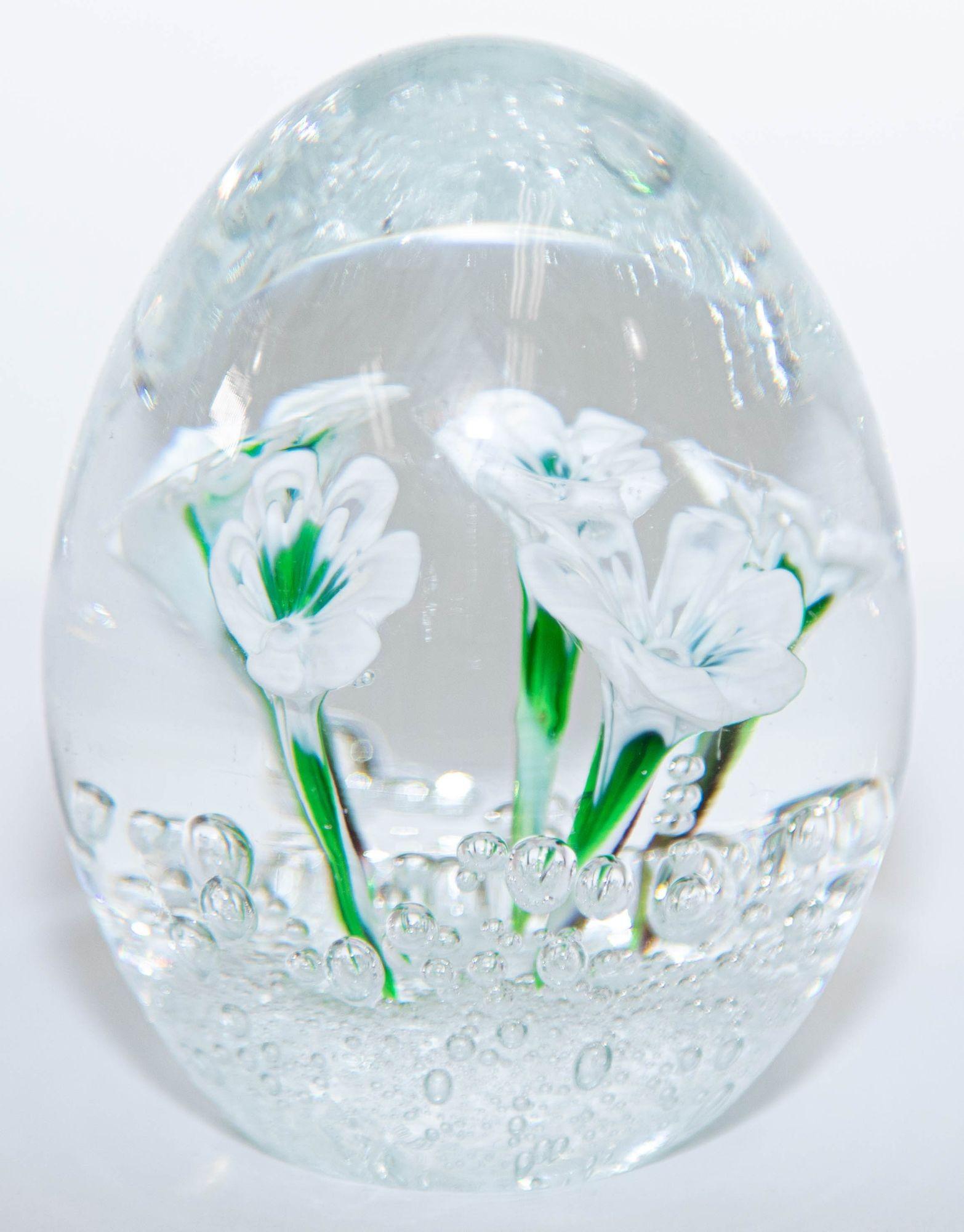 Mid-Century Modern Italian Murano Handblown Art Glass Paperweight with White Flowers Fratelli Toso For Sale