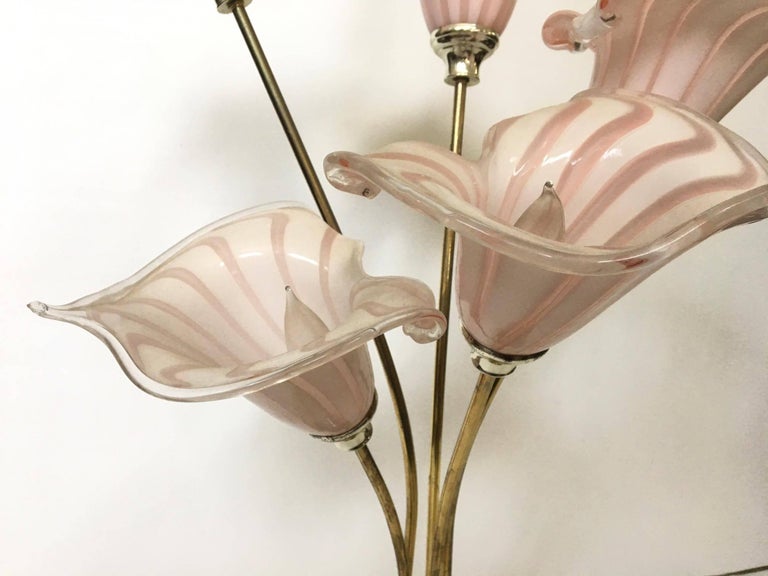 Italian Murano Handblown Calla Lilies Table Lamp For Sale at 1stDibs