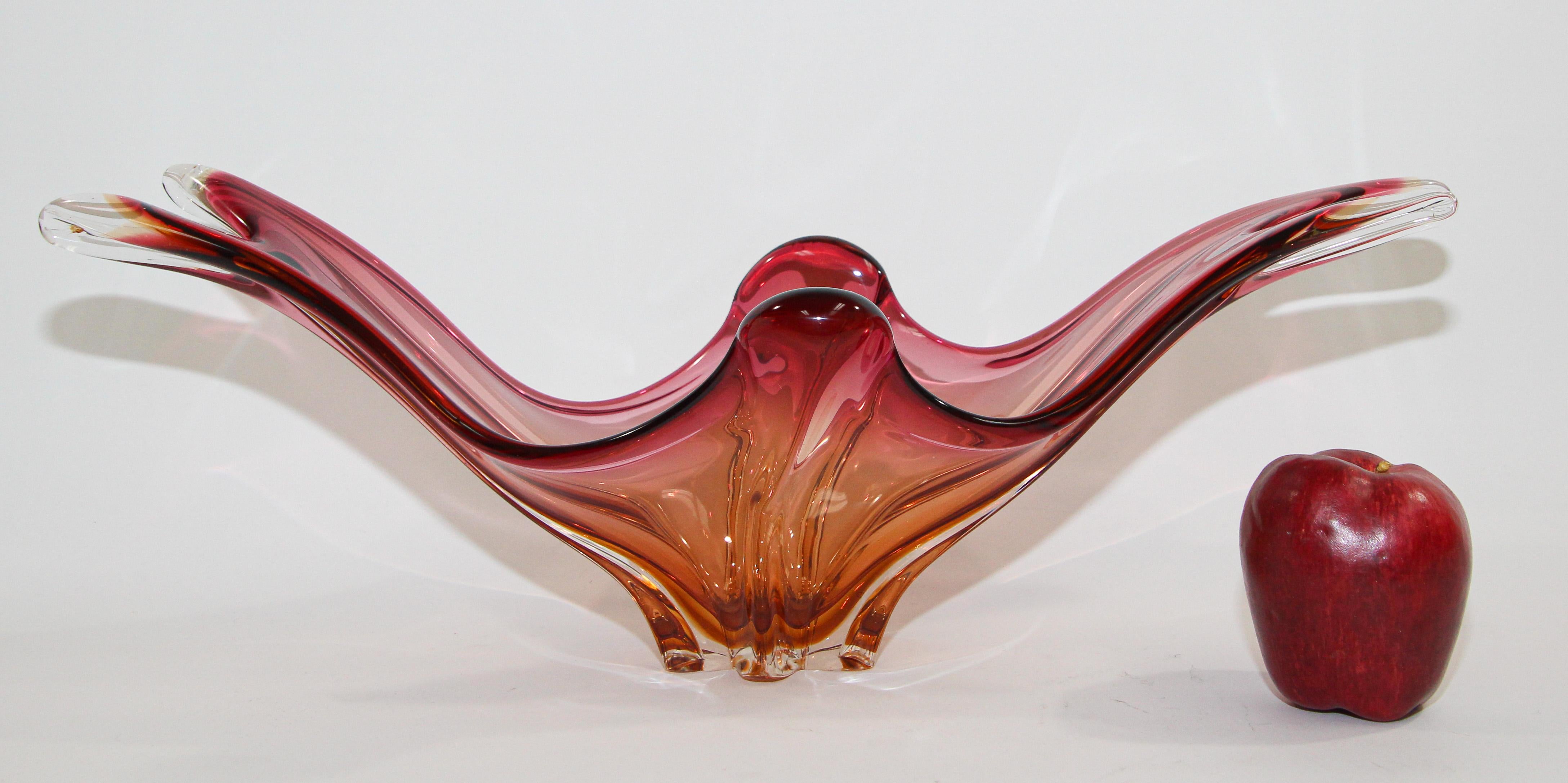Post-Modern Italian Murano Handblown Sommerso Art Glass Bowl Centerpiece