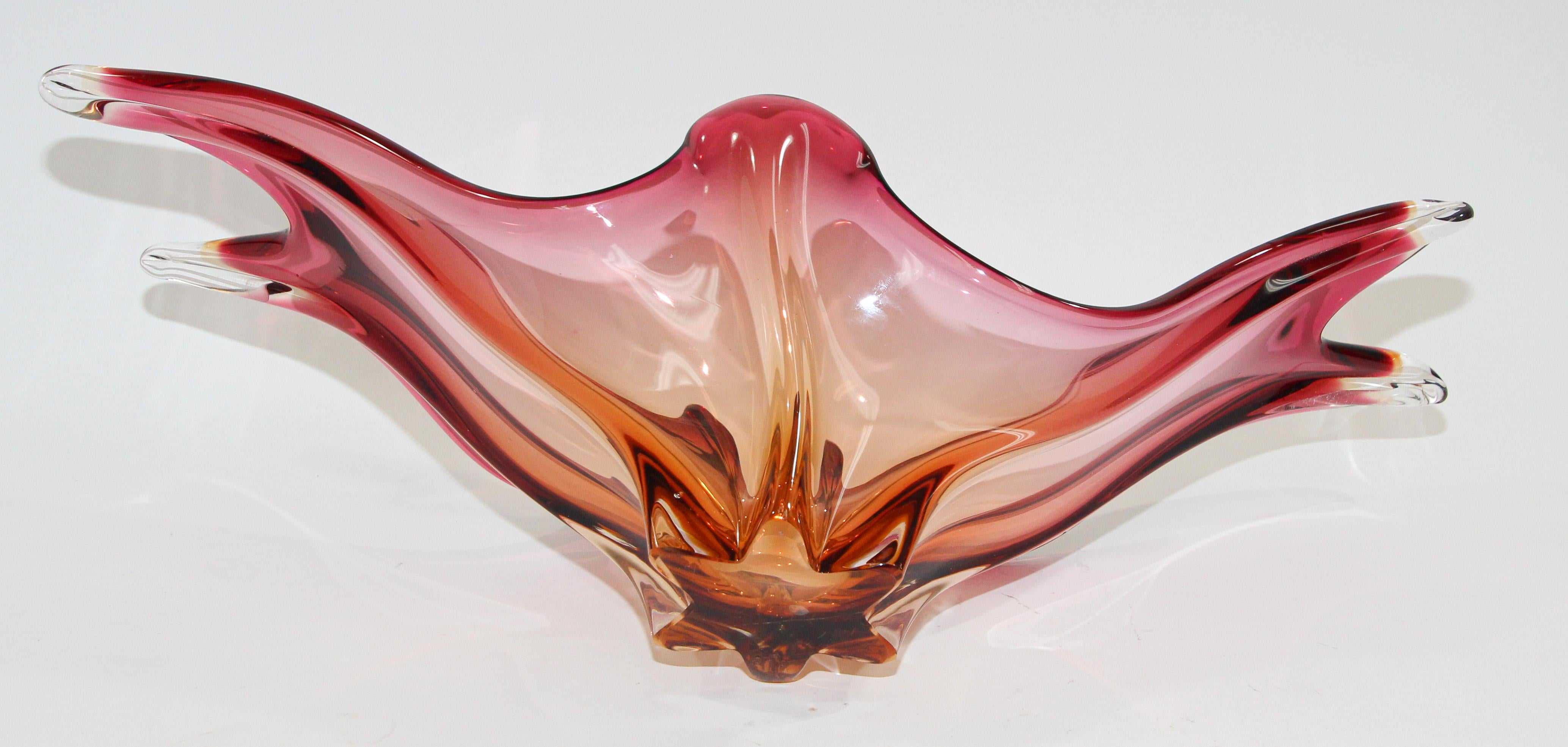Italian Murano Handblown Sommerso Art Glass Bowl Centerpiece In Good Condition In North Hollywood, CA