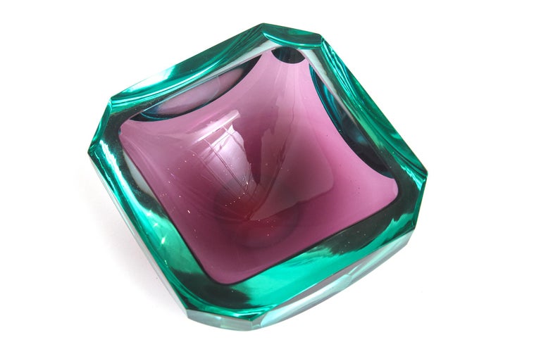 Modern Murano Jewel Toned Emerald Green and Purple Faceted Glass Bowl Vintage Italian For Sale