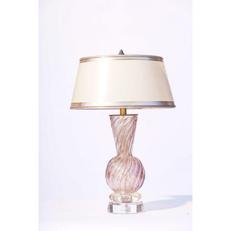 Lampes lavande italiennes de Murano avec base en lucite, 20e siècle Excellent état - En vente à Los Angeles, CA