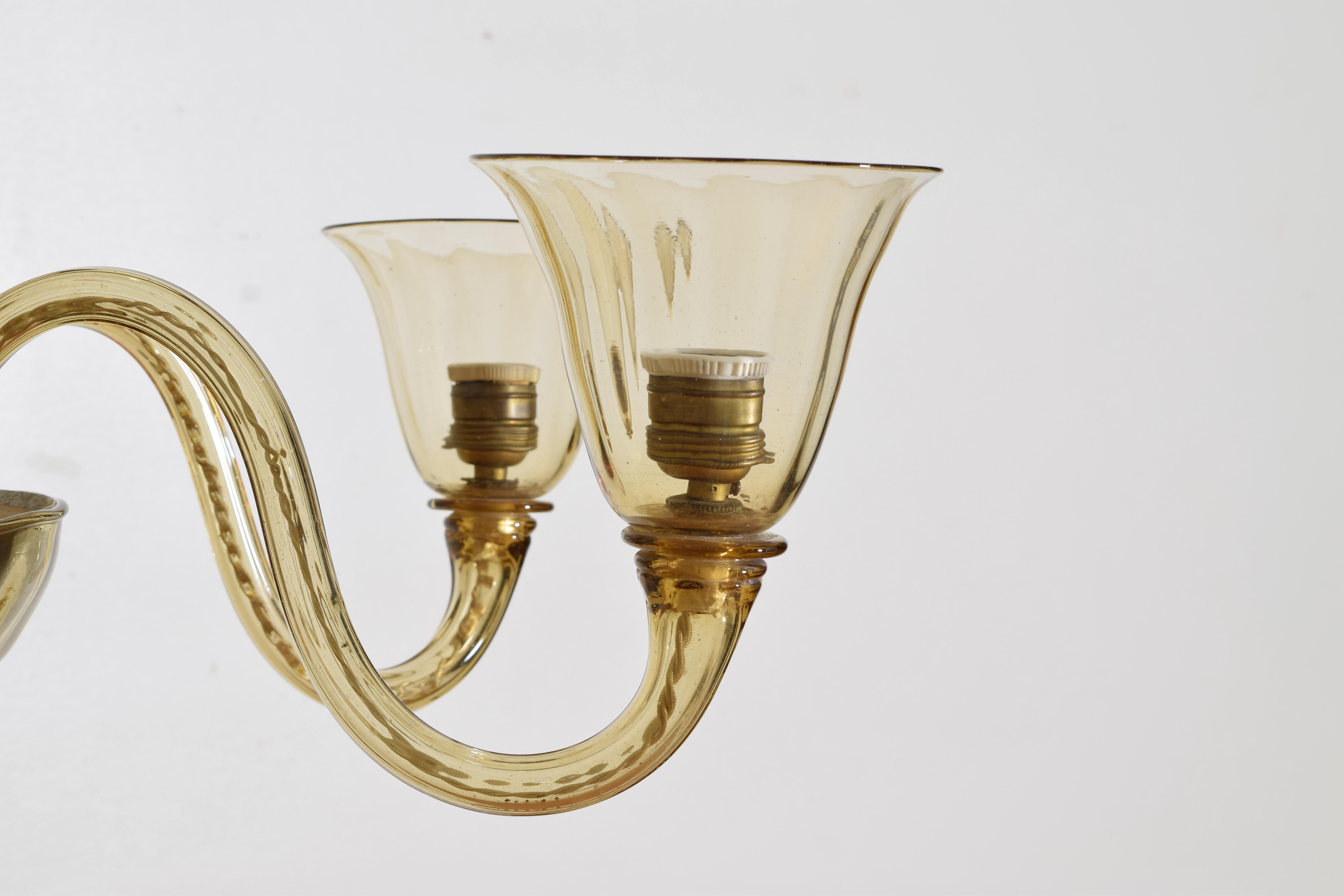 20th Century Italian, Murano, Light Amber Blown Glass 6-Light Chandelier, Mid-20th century For Sale