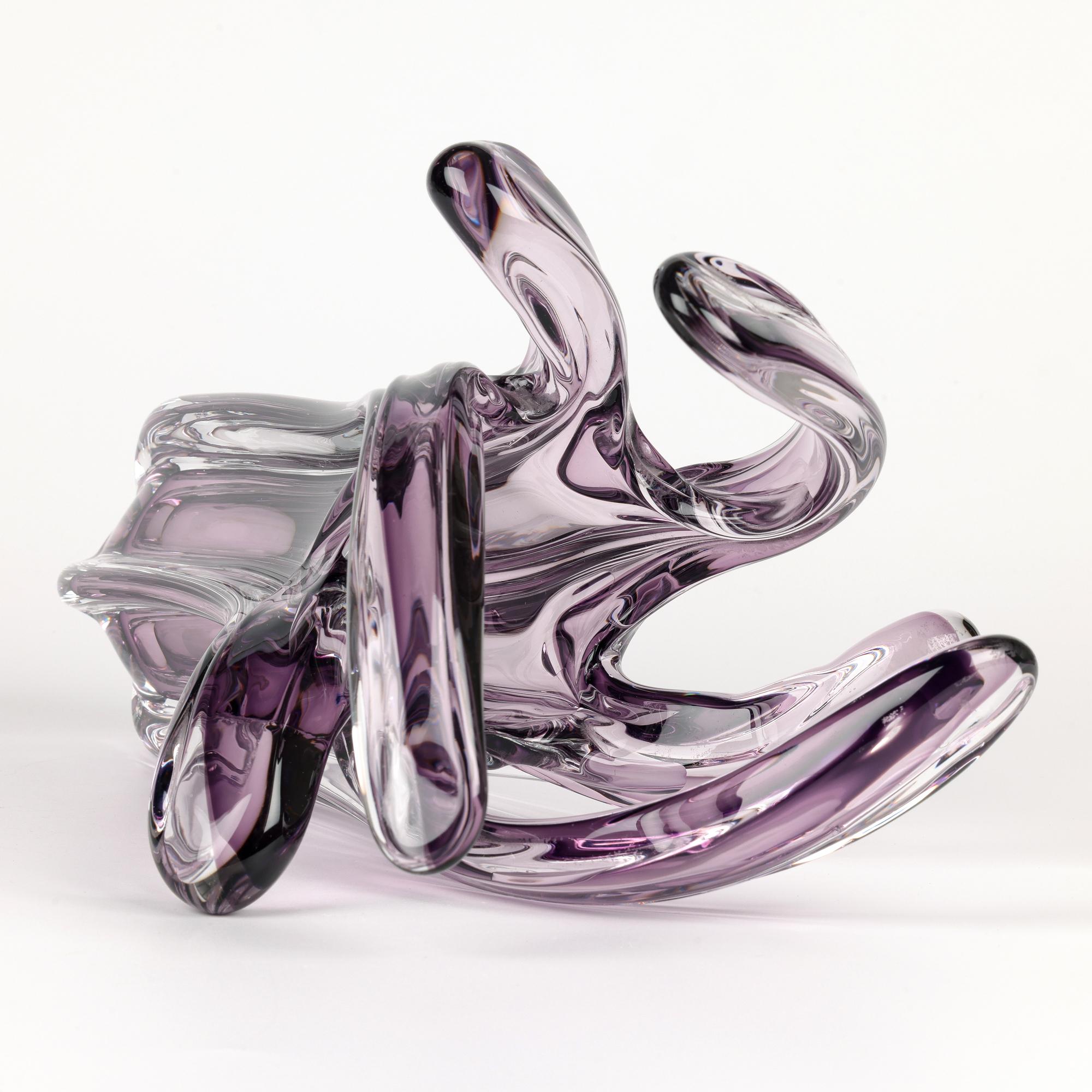 Italian Murano Mid-Century Sommerso Stylized Tentacle Art Glass Vase For Sale 11