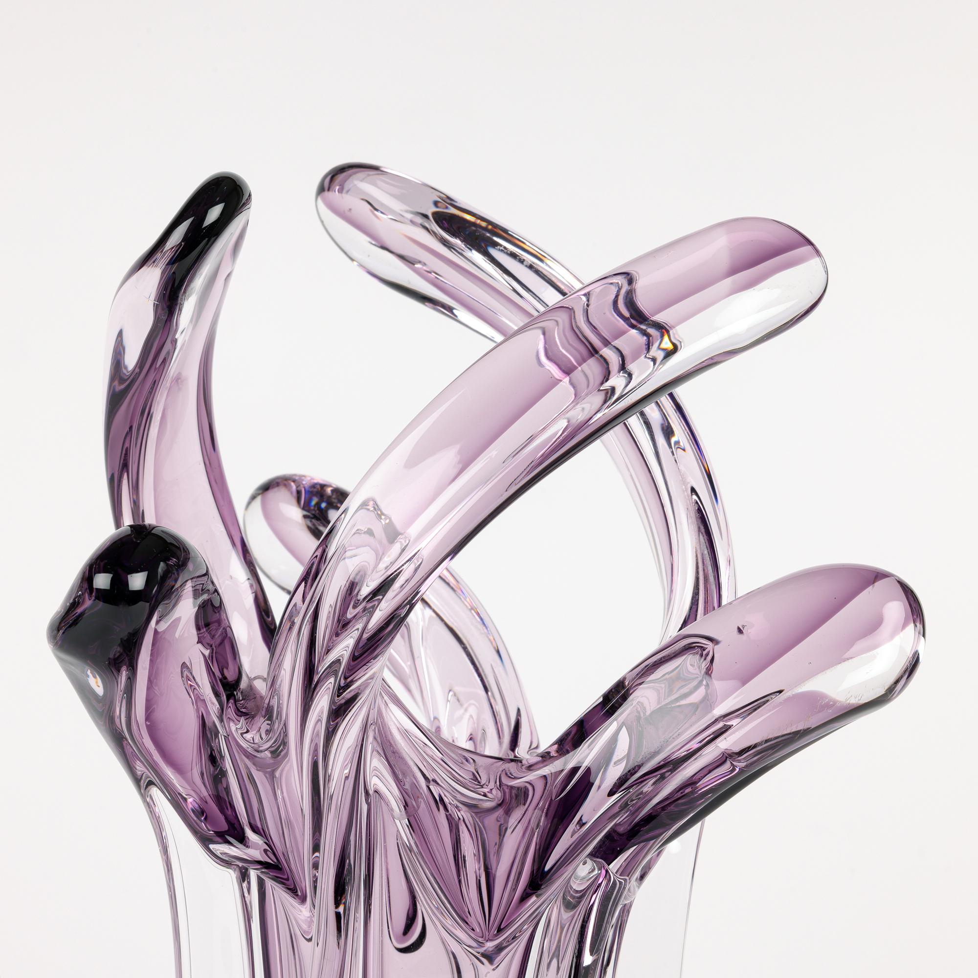 Hand-Crafted Italian Murano Mid-Century Sommerso Stylized Tentacle Art Glass Vase For Sale