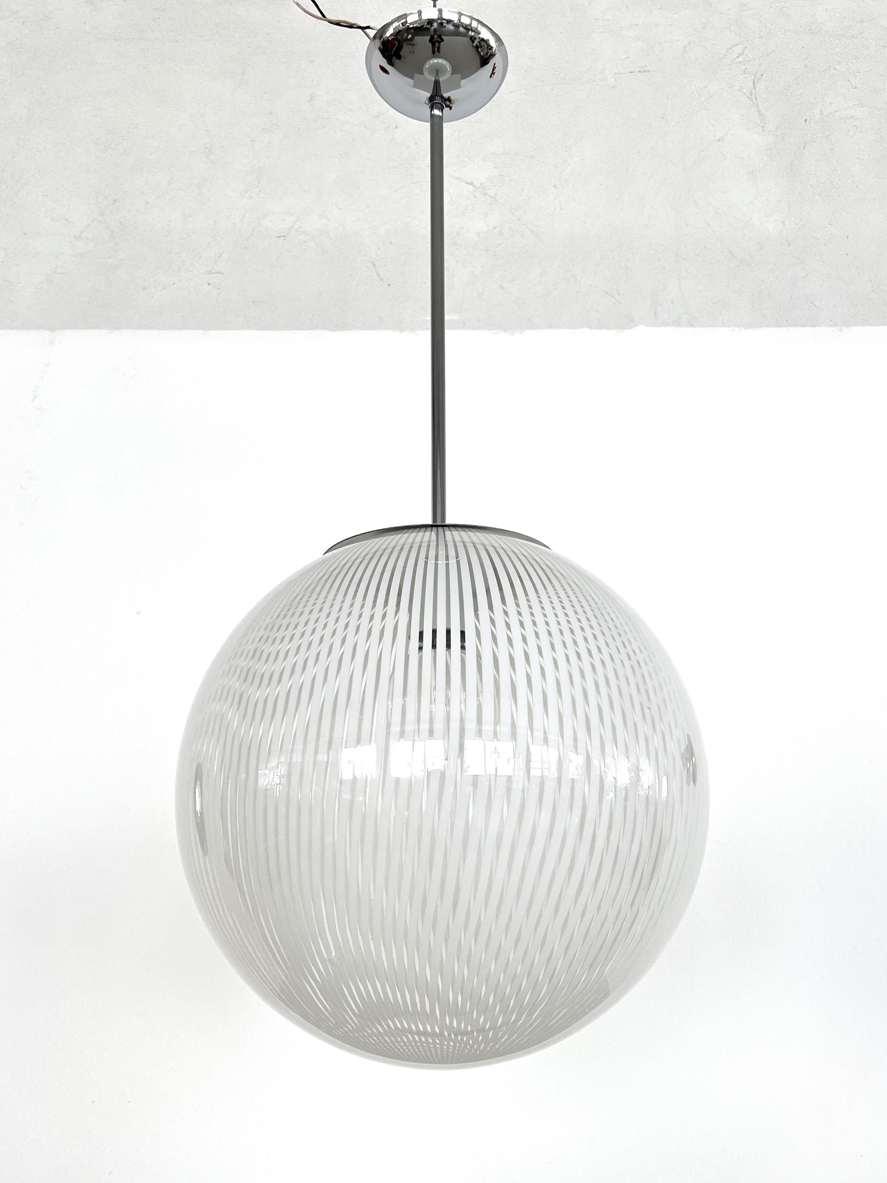 Hand-Crafted Italian Murano Midcentury Large White Striped Glass Globe Chandelier  For Sale