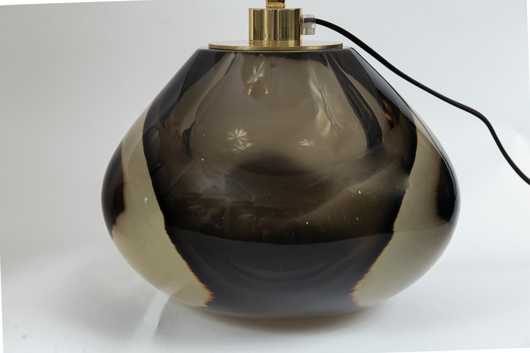 Poli Lampe globe en forme de poire, contemporaine, italienne Murano Modern Sommerso en vente