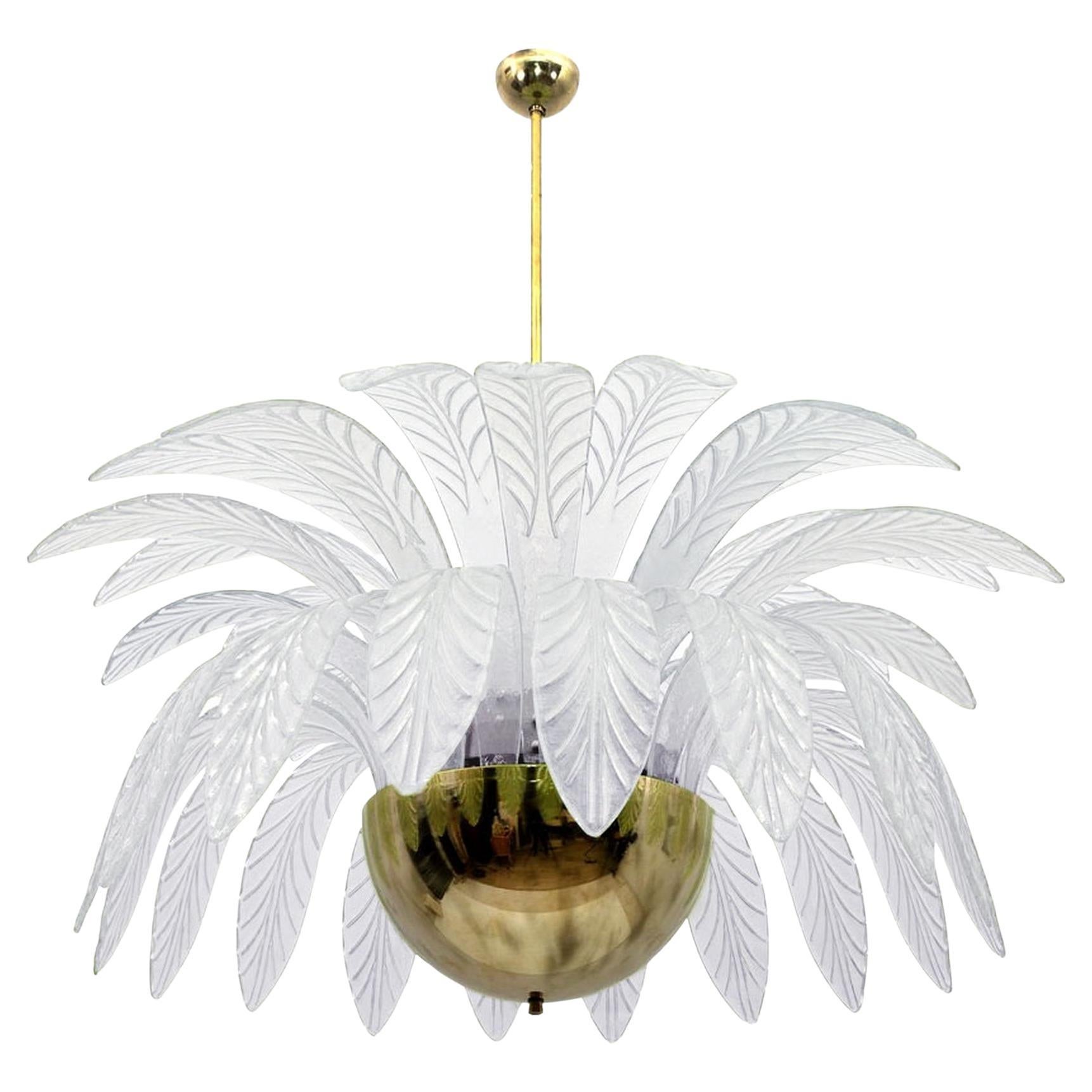 Lampadario italiano a foglie di palma di Murano con 38 vetri veneziani soffiati a mano e ottone
