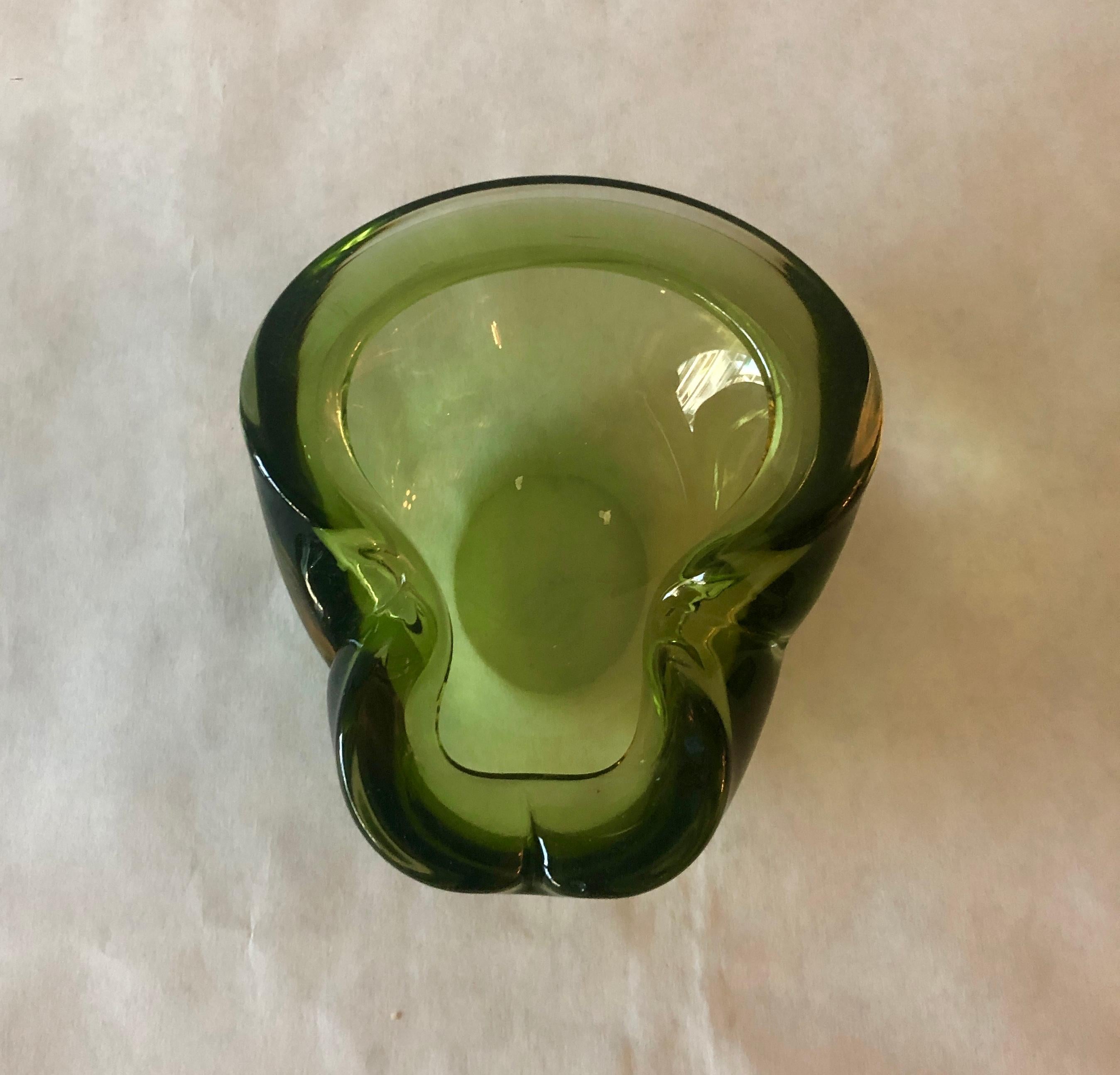 Italian Murano Blown Glass Peridot Green Ashtray / Candy Bowl / Bowl In Good Condition For Sale In Houston, TX