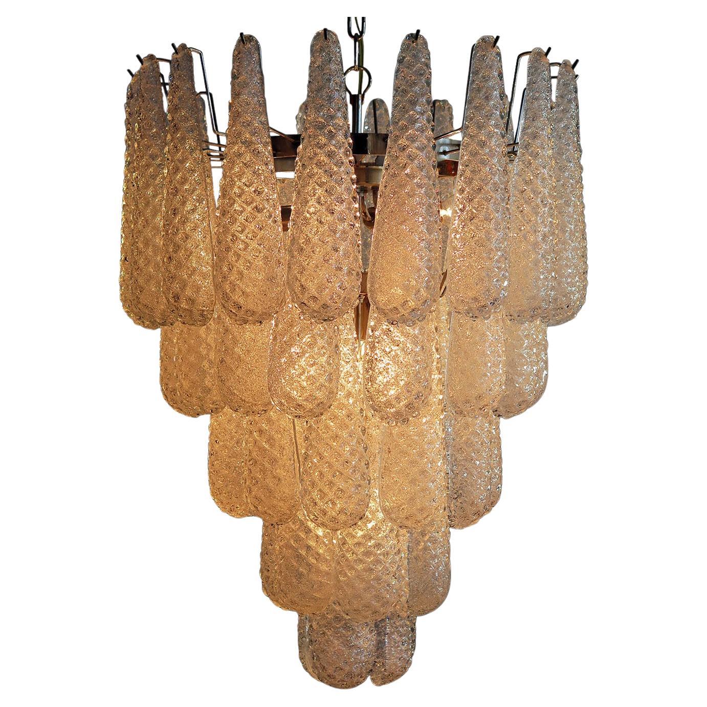 Lampadari italiani a petali di Murano, Murano