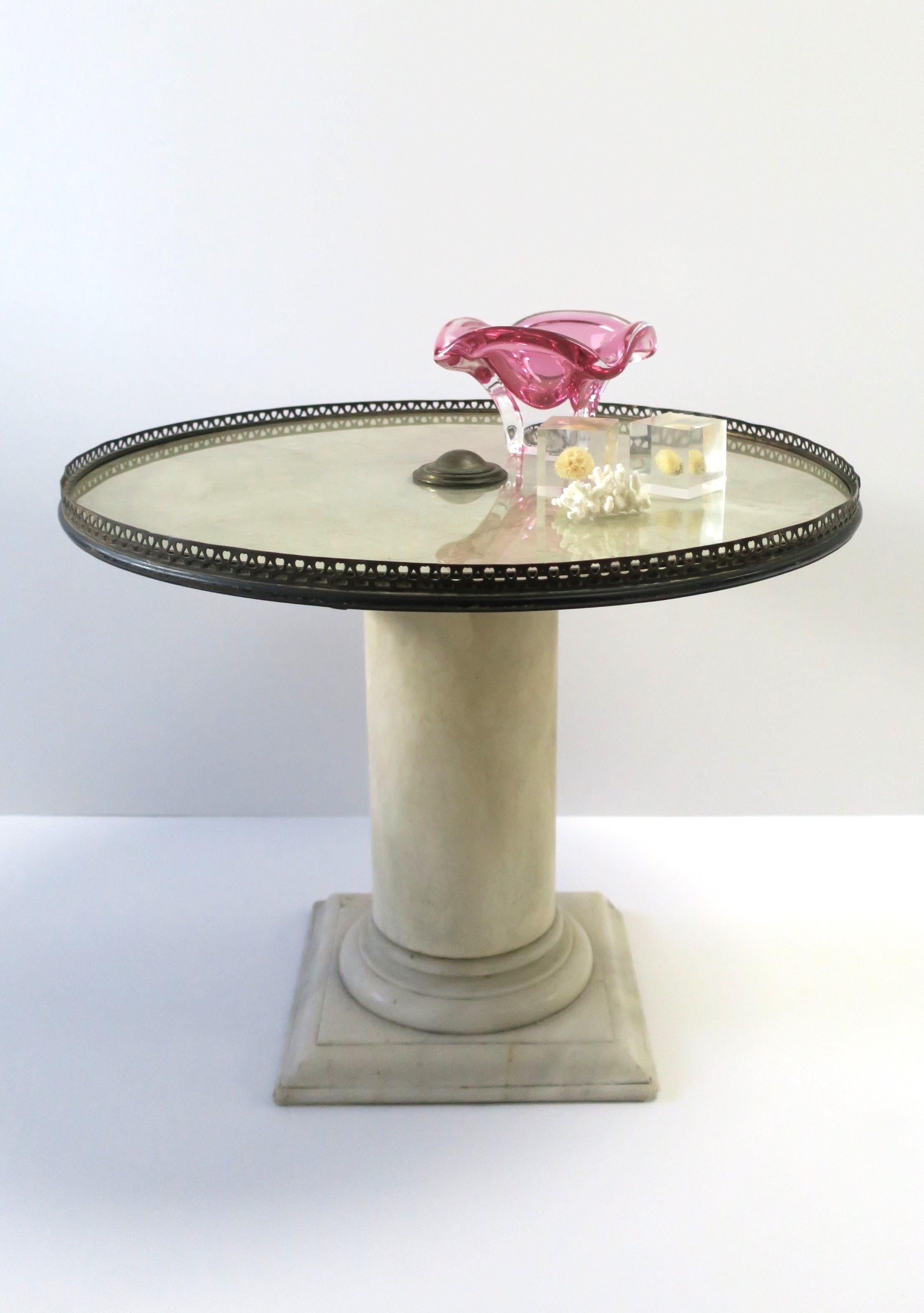 Italian Murano Pink Art Glass Bowl or Ashtray For Sale 1